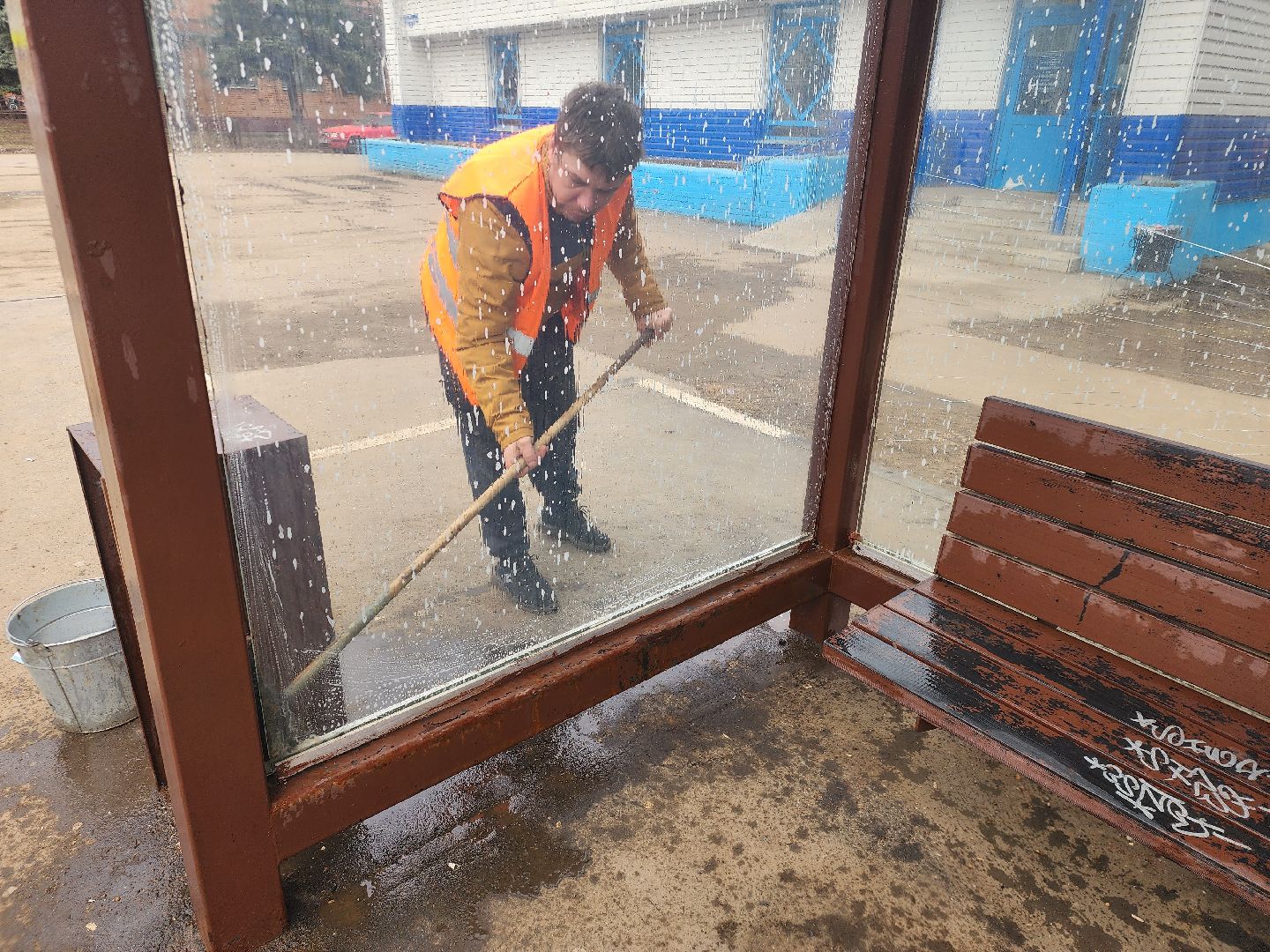 серебряные пруды, мосавтодор, первомайская, остановочные павильоны,