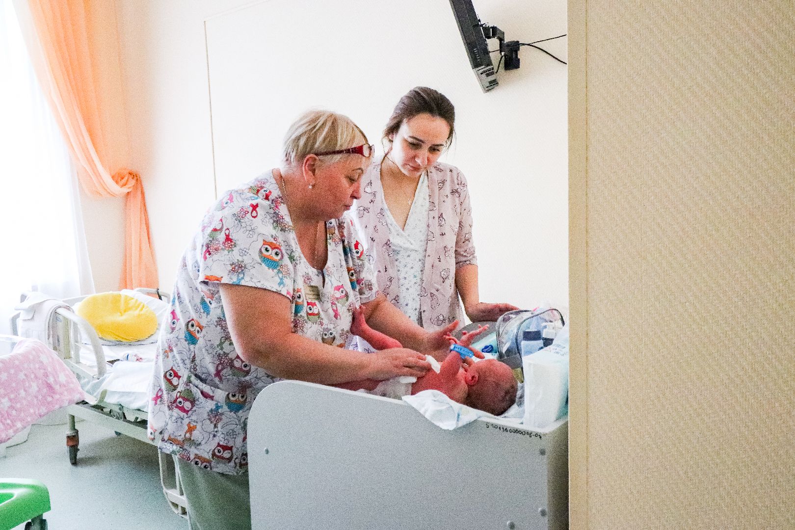 Клин, общество, медицина, роды, дети,