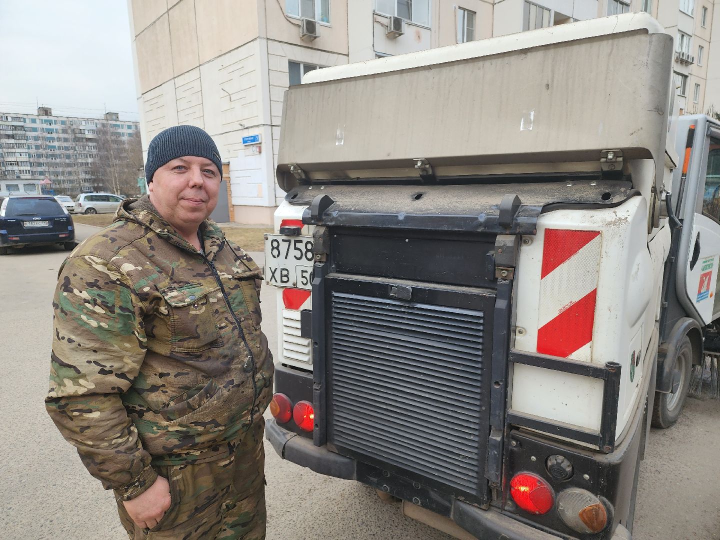 долгопрудный, мбу благоустройство, Подметально-уборочная машина,поливочная машина,