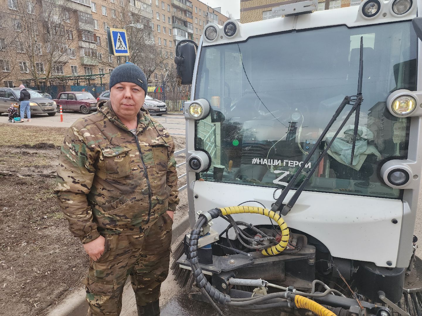 долгопрудный, мбу благоустройство, Подметально-уборочная машина,поливочная машина,