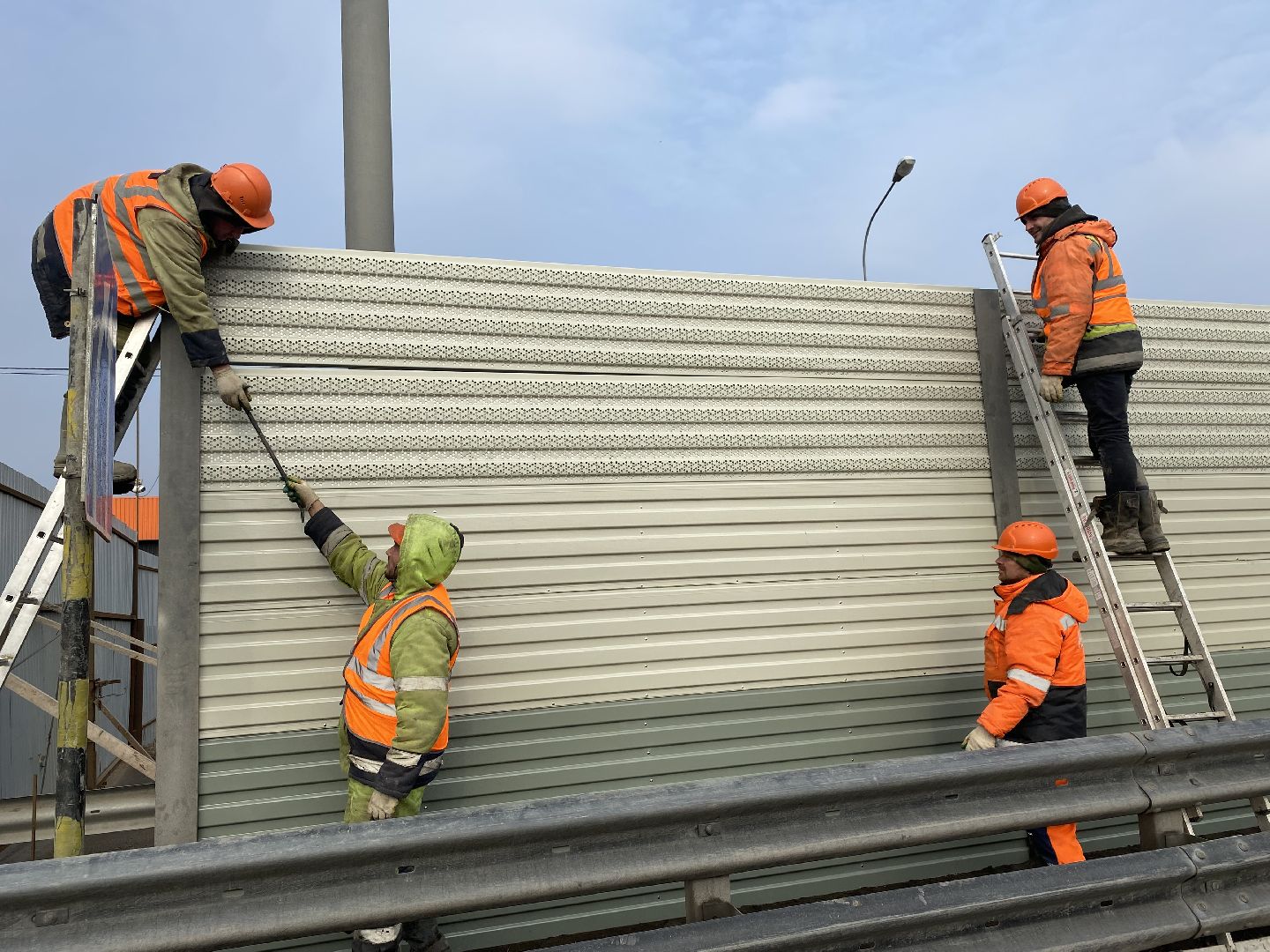 Ремонт Новой Риги, Шумовы экраны, Замена шумовых экранов,