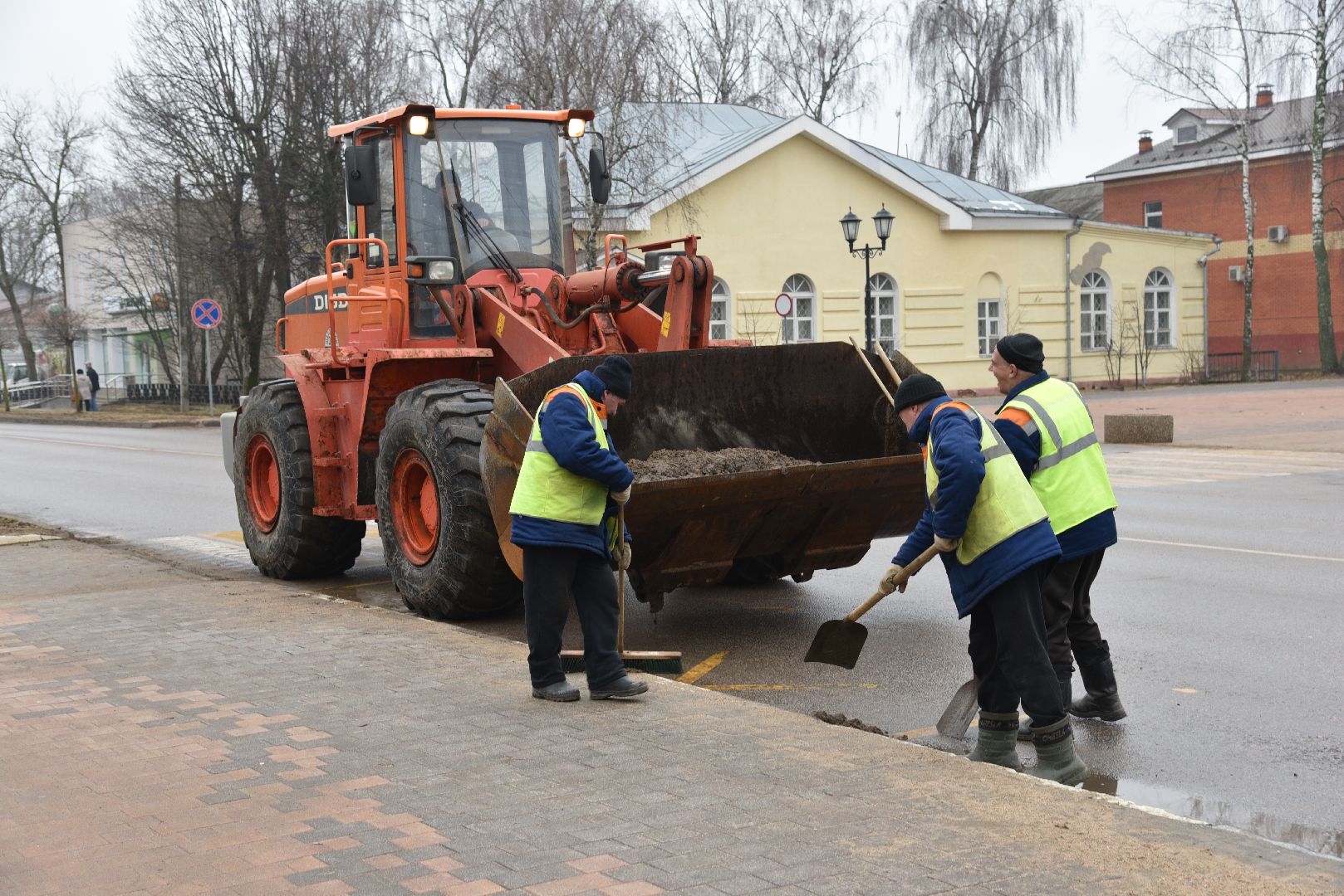 лотошино, мосавтодор, уборка улиц, уборка дорог,