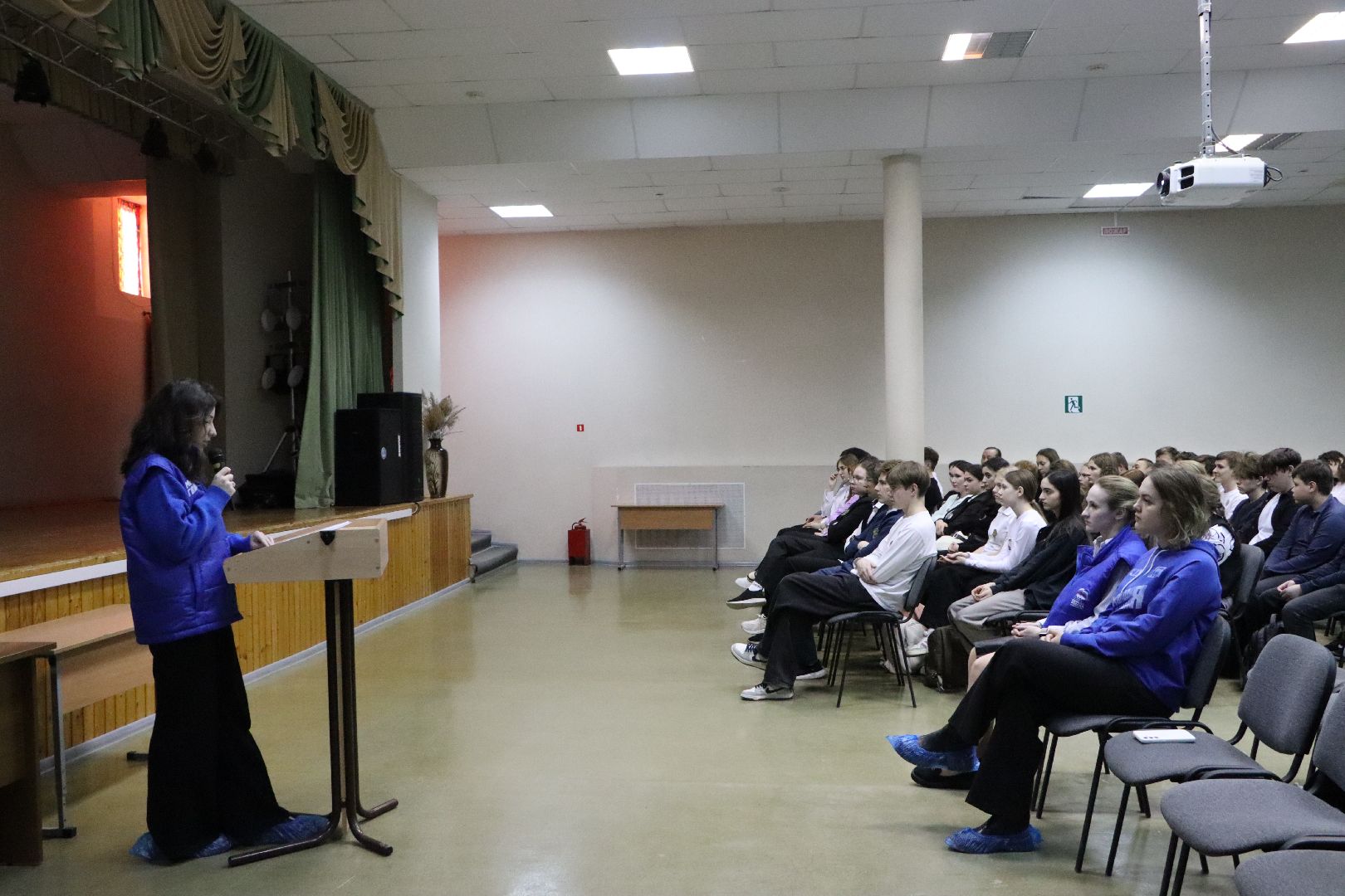 серебряные пруды, школа чуйкова, крымская весна, 11-я годовщина воссоединения крыма с россии,