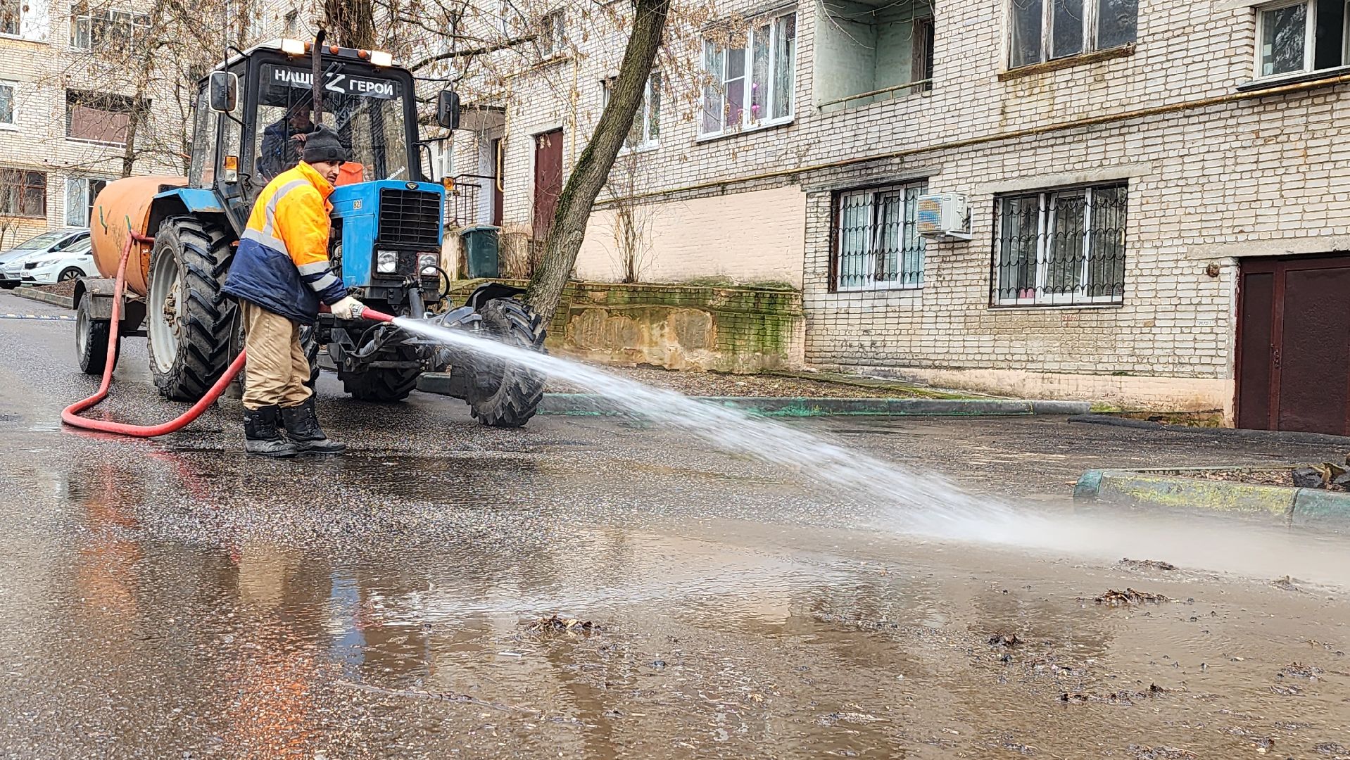 истра, благоустройство, уборка дворов после зимы,