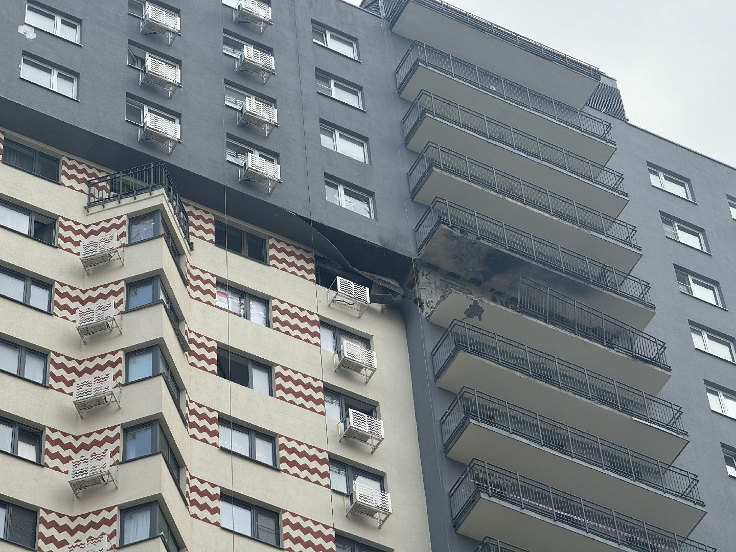 атака беспилотников, ленинский городской округ, поврежденные квартиры,