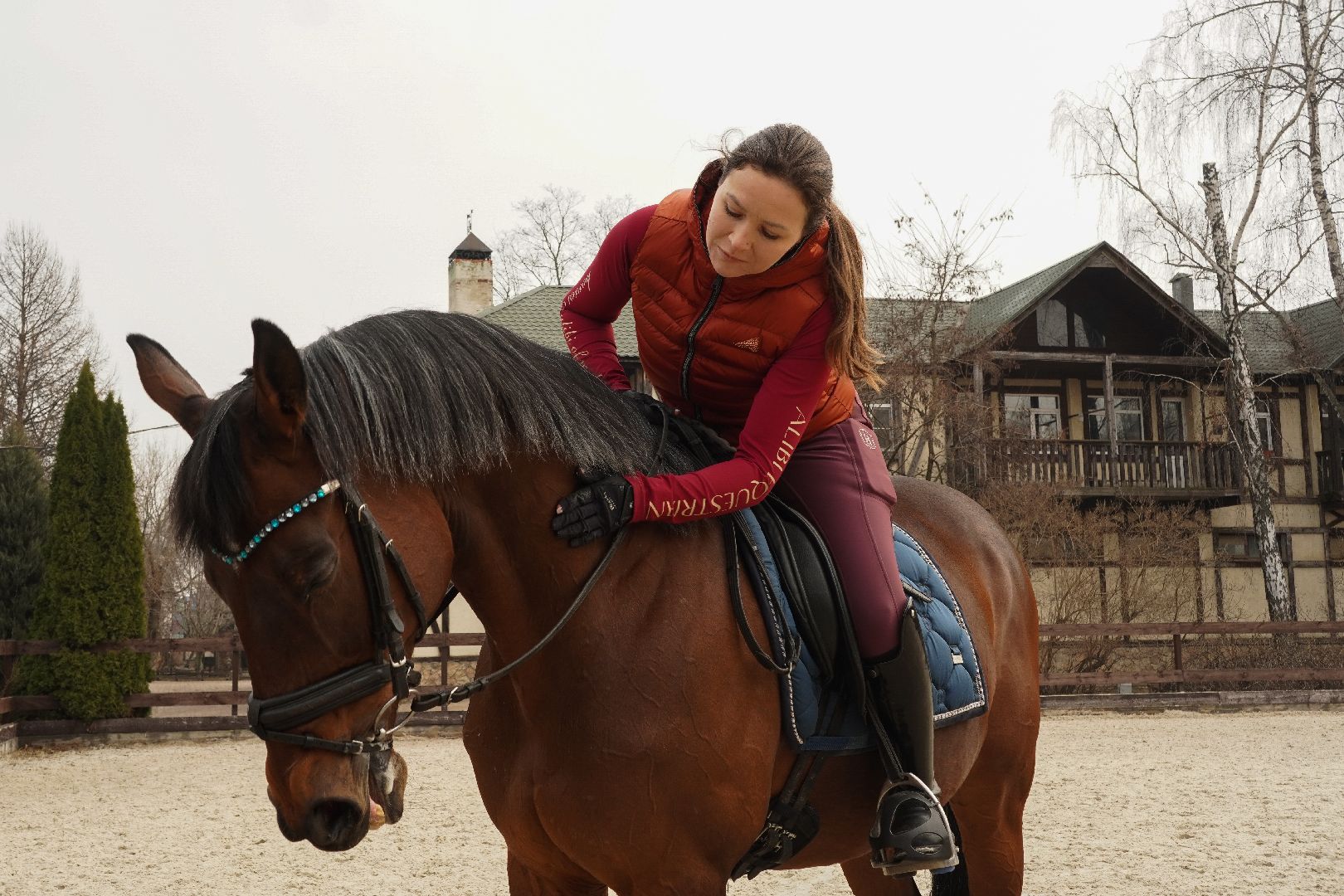 котельники, конный спорт, занятия на каникулах, занятия на свежем воздухе, спортивная школа,