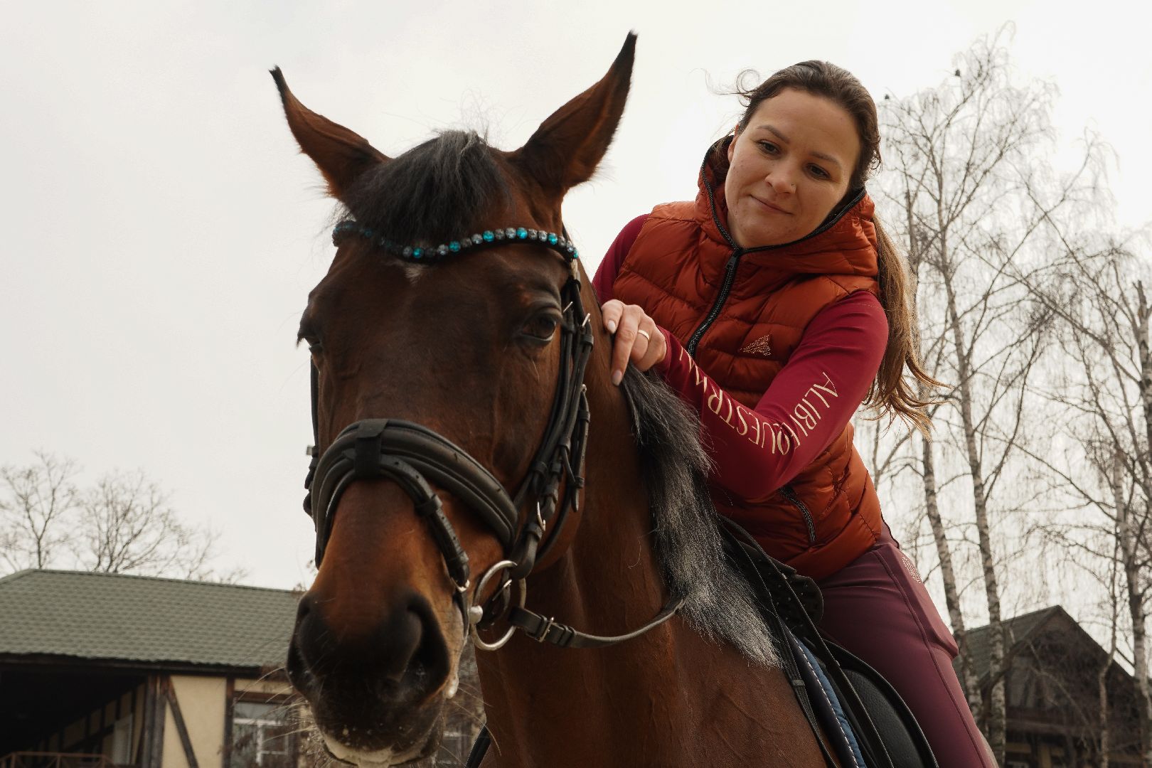 котельники, конный спорт, занятия на каникулах, занятия на свежем воздухе, спортивная школа,