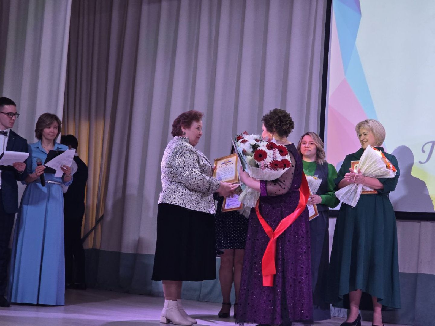 можайск, можайский муниципальный округ, подмосковье, конкурс, педагог года -2025, муниципальный этап, учителя, воспитатели, педагоги,