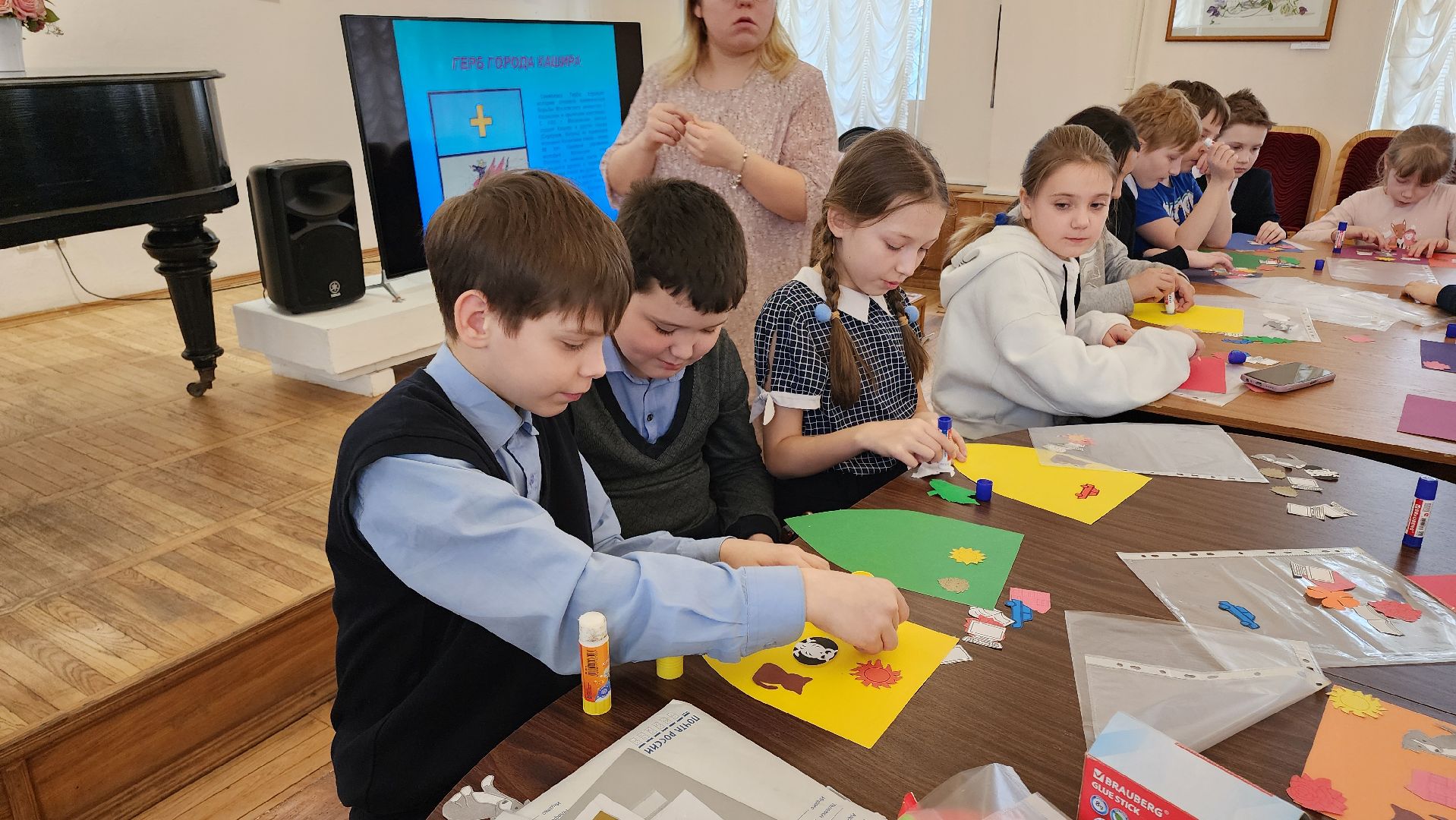 кашира, музей, герб, геральдика, лекция, школьники, мастер-класс,