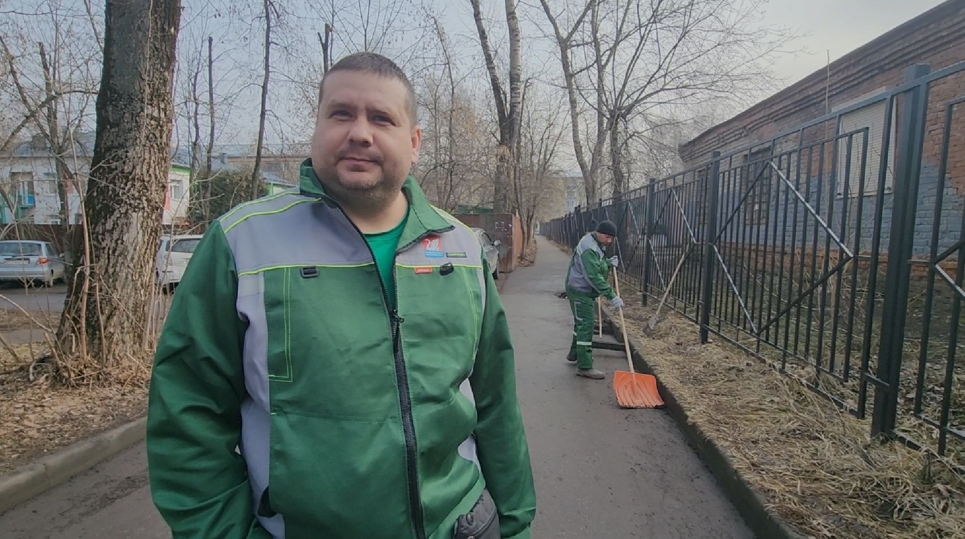 долгопрудный, мбу благоустройство, смет мусора, погрузчик,