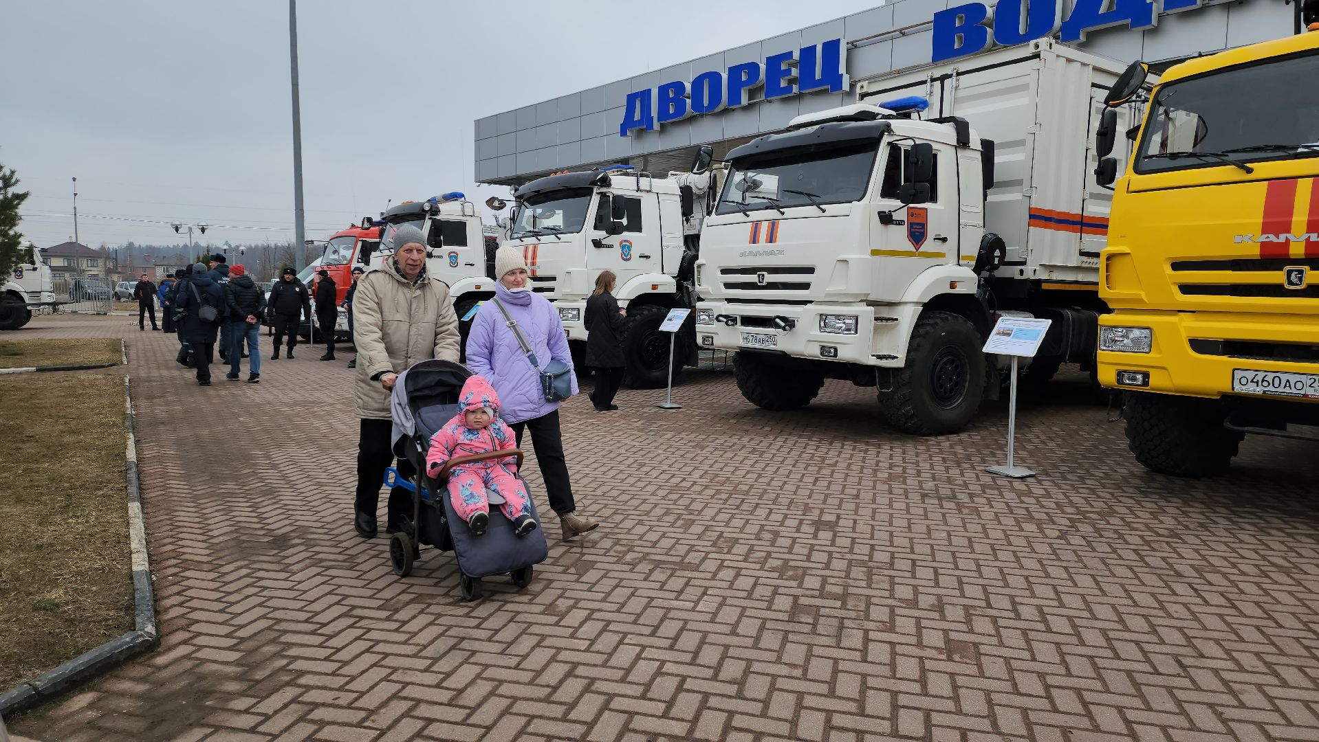 Руза, Мчс, Россети, Выставка техники, Дввс, Безопасность,