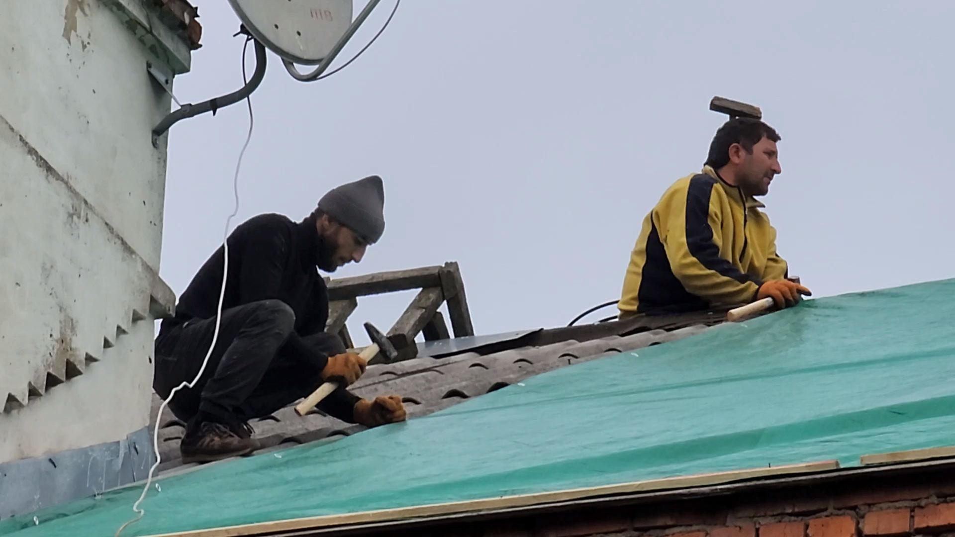 Чехов, улица Ильича 38, жилой дом, капитальный ремонт кровли, капремонт крыши, демонтажные работы, новый каркас, покрытие кровли, обновление,гидроизоляция, теплоизоляция, Фонд капремонта Московской области,