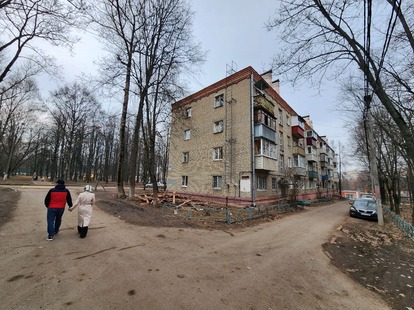 Чехов, улица Ильича 38, жилой дом, капитальный ремонт кровли, капремонт крыши, демонтажные работы, новый каркас, покрытие кровли, обновление,гидроизоляция, теплоизоляция, Фонд капремонта Московской области,