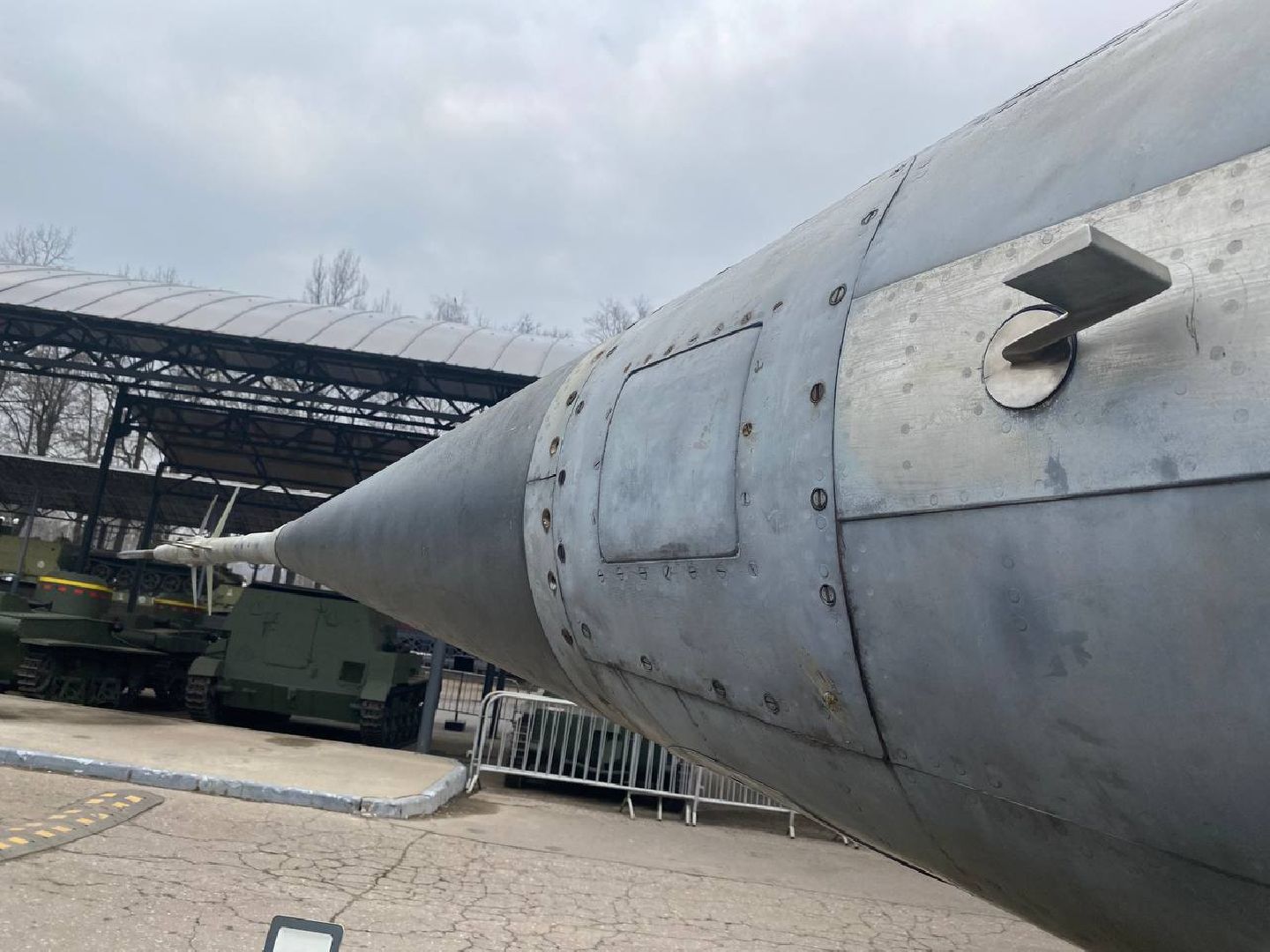 музей техники Вадима Задорожного, самолет, МИГ-25 БМ, военный самолет, новый экспонат в музее техники Задорожного,