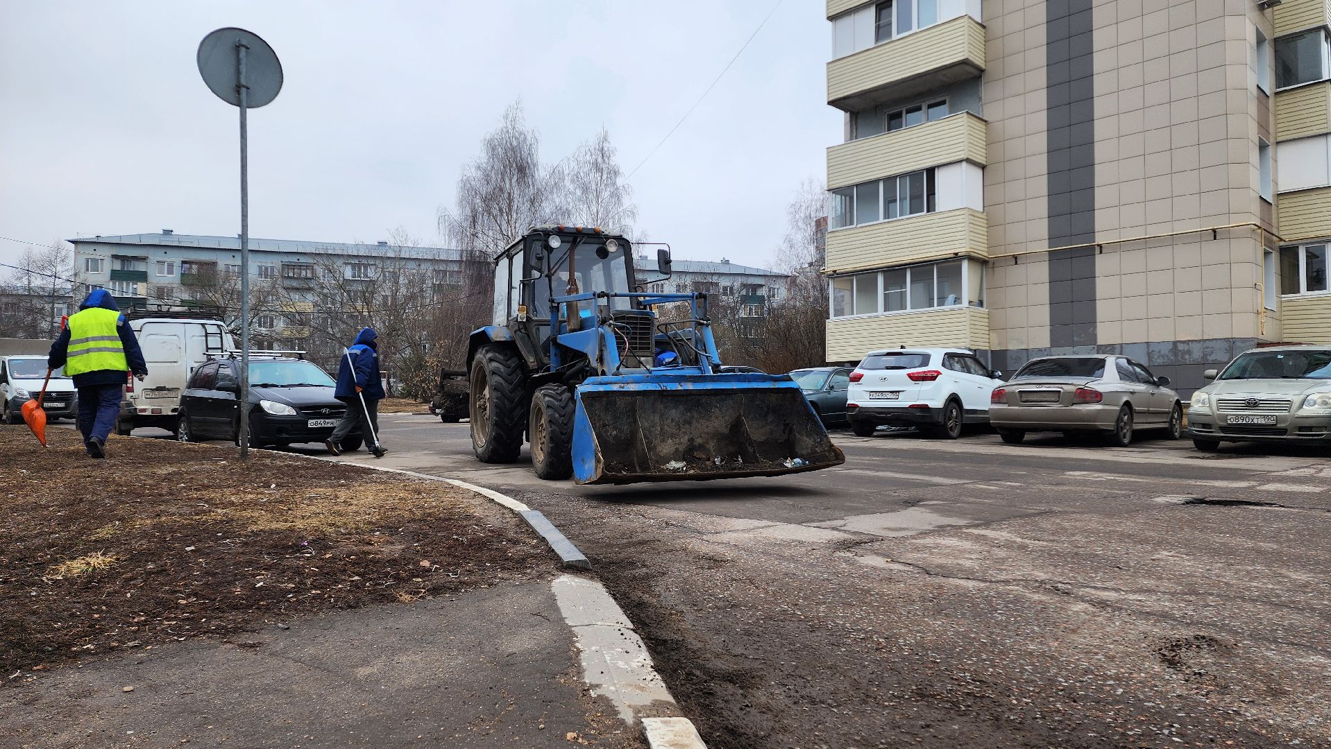 жкх, благоуйстройство, домодедово, подмосковье, субботник, весенняя уборка,