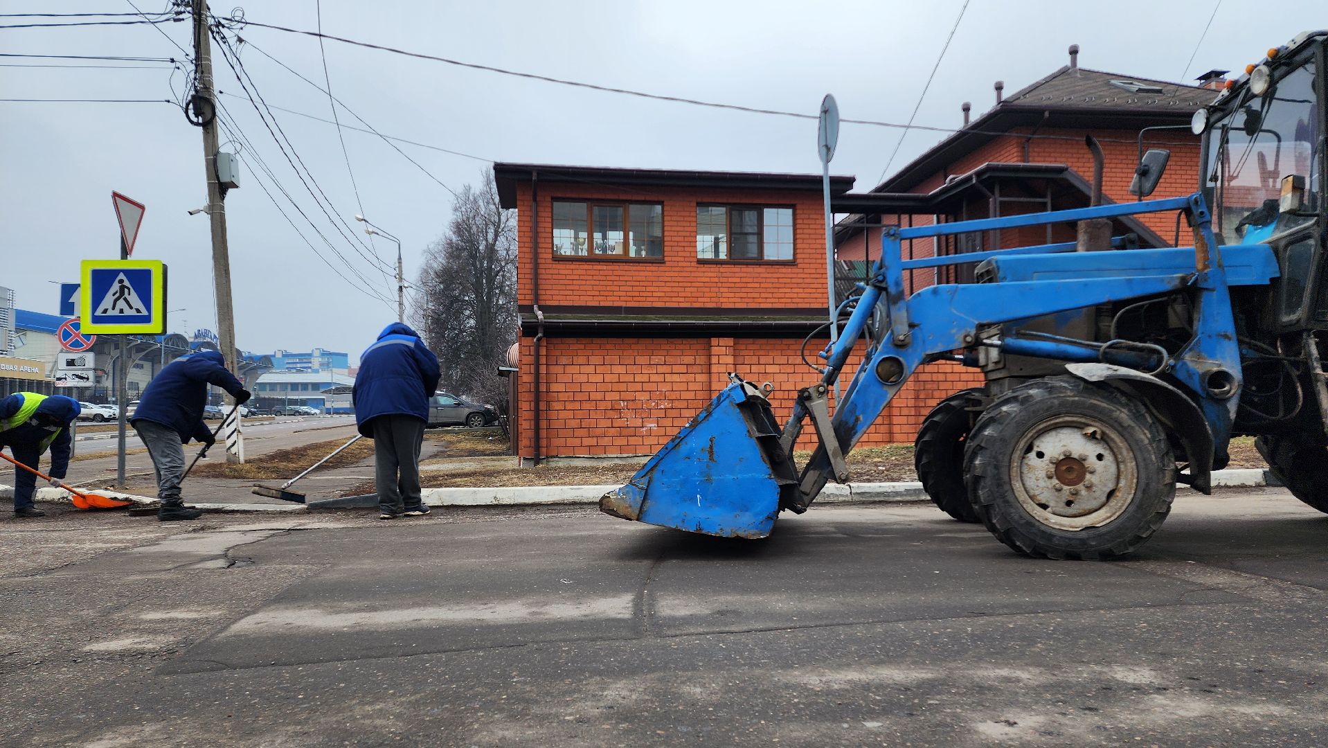 жкх, благоуйстройство, домодедово, подмосковье, субботник, весенняя уборка,