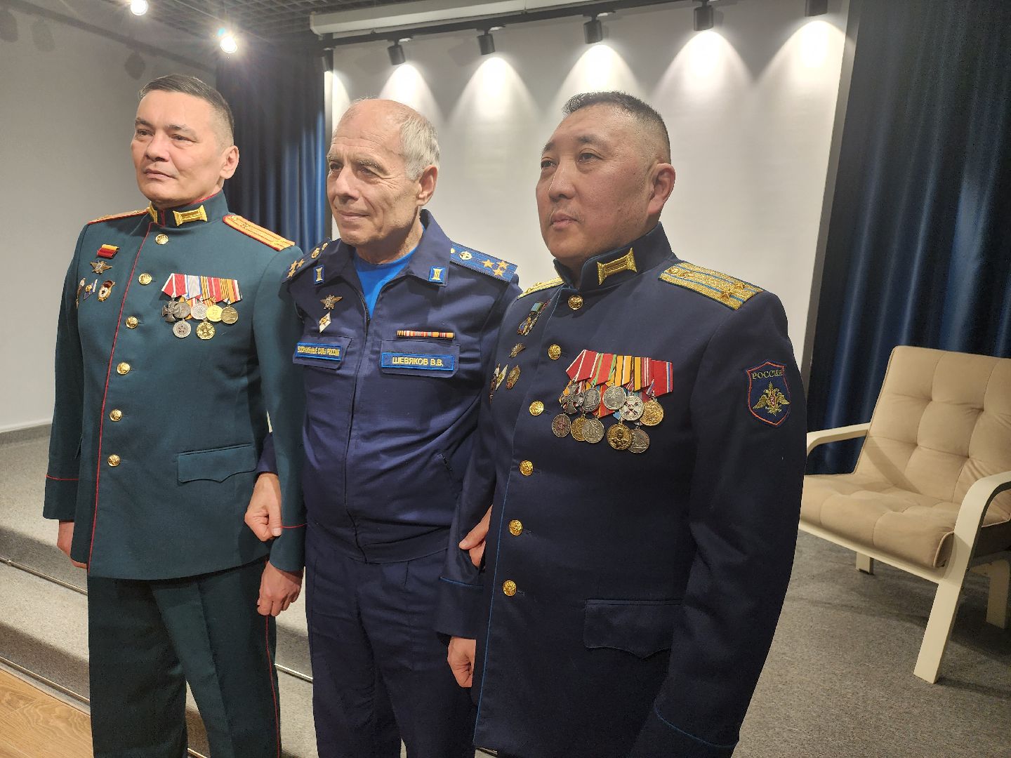 долгопрудный, Центральная модельная библиотека, 72-летний мужчина на СВО, Вячеслав Шевяков, урок мужества, Книга Мобилизация,