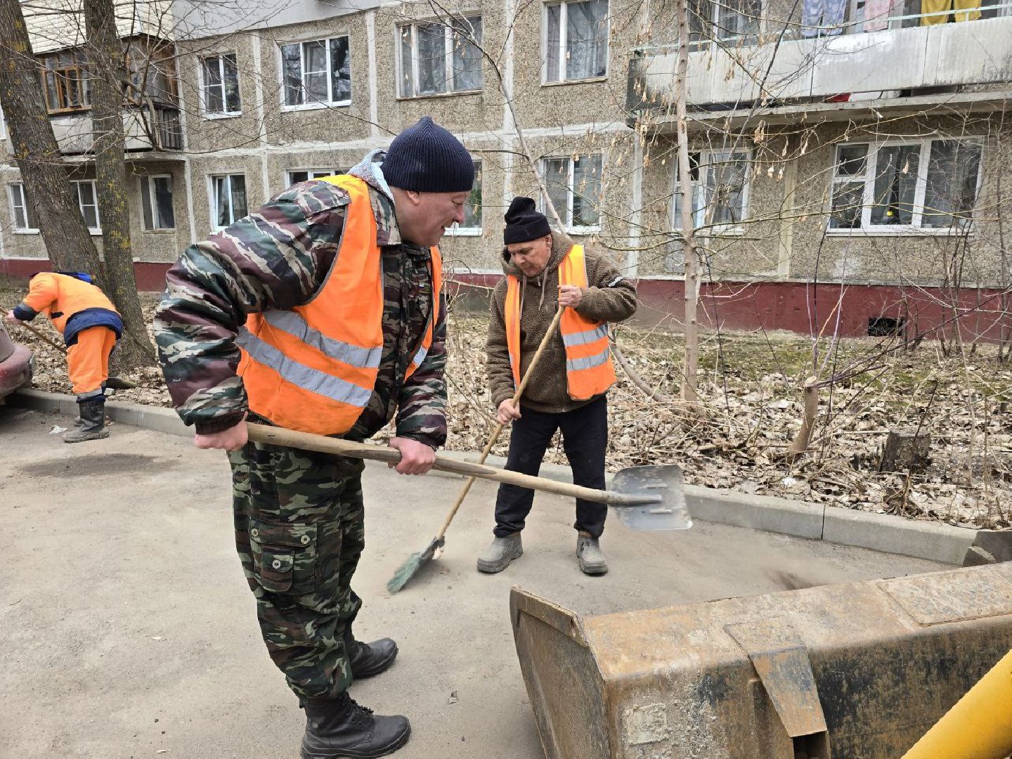 можайск, можайский муниципальный округ, подмосковье, жкх, уборка дворов, дворы, благоустройство,