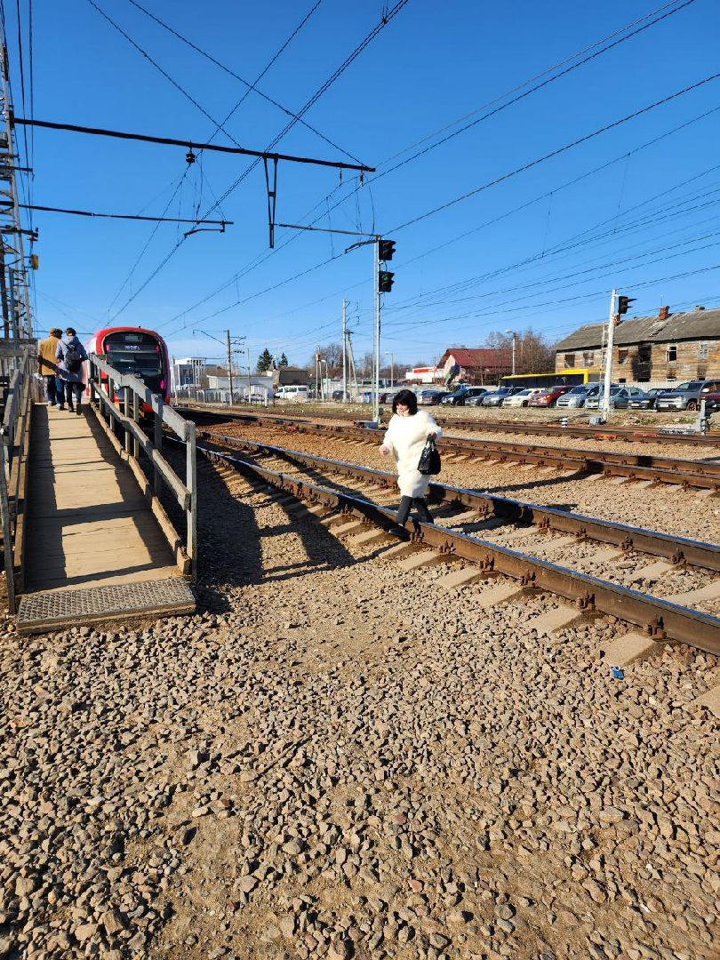 Лобня, транспорт, рейд