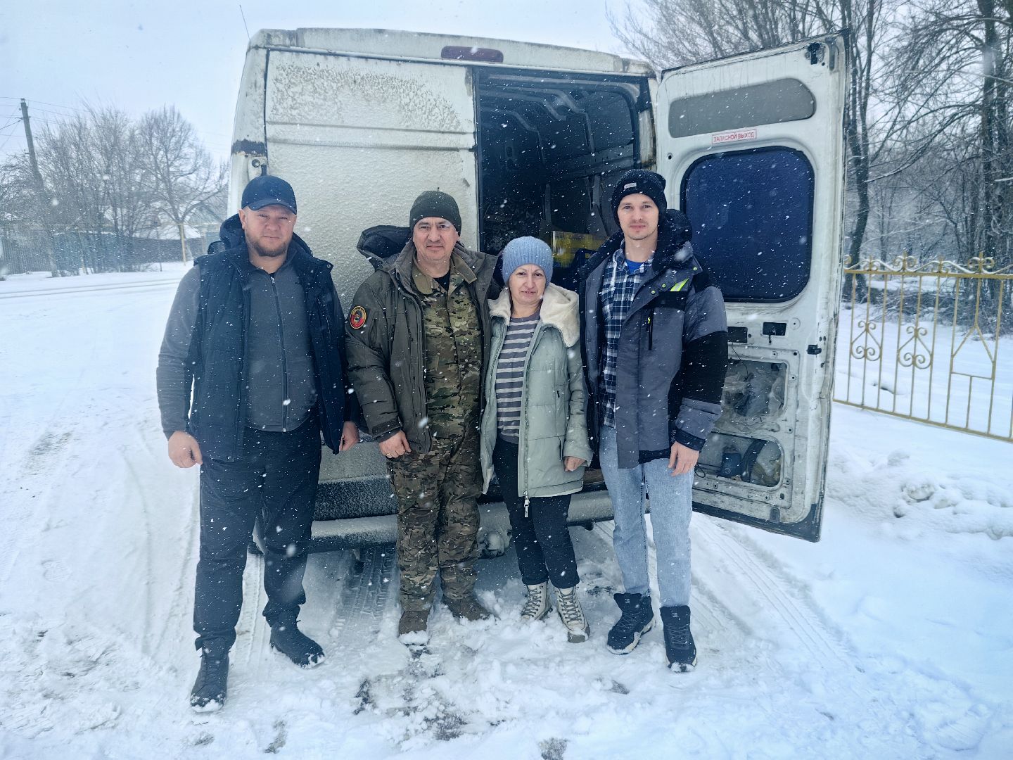 своих не бросаем, помощь СВО, волонтеры Власихи, доброволец РВСН, помощь фронту,