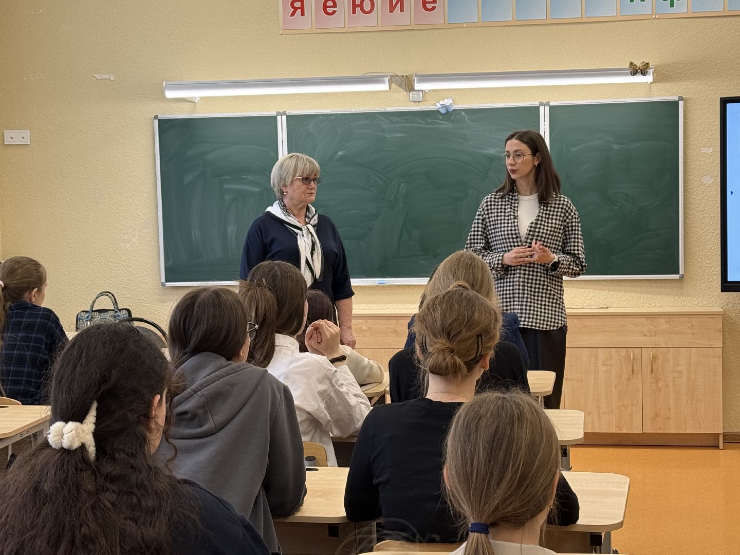 лекция для школьников, советы врачей, подростки,