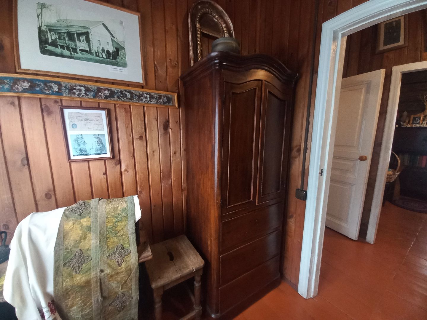 сергиев посад, Дом урядника, дом-музей народных увеселений, хотьково, История хотьково, ремесла,