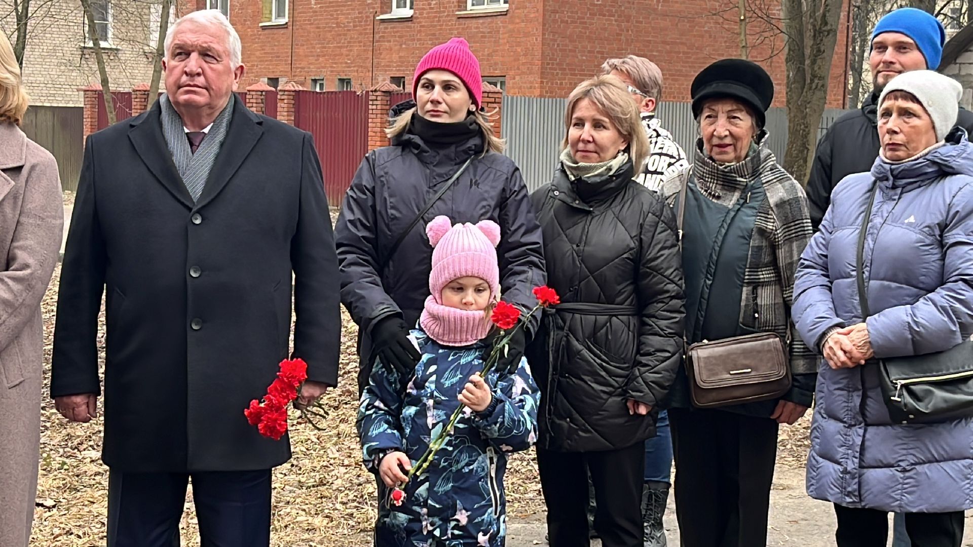 наро-фоминск, мемориальная доска,почетный гражданин Наро-Фоминска, память, учитель, наро-фоминский городской округ, Светлана Малыхина,