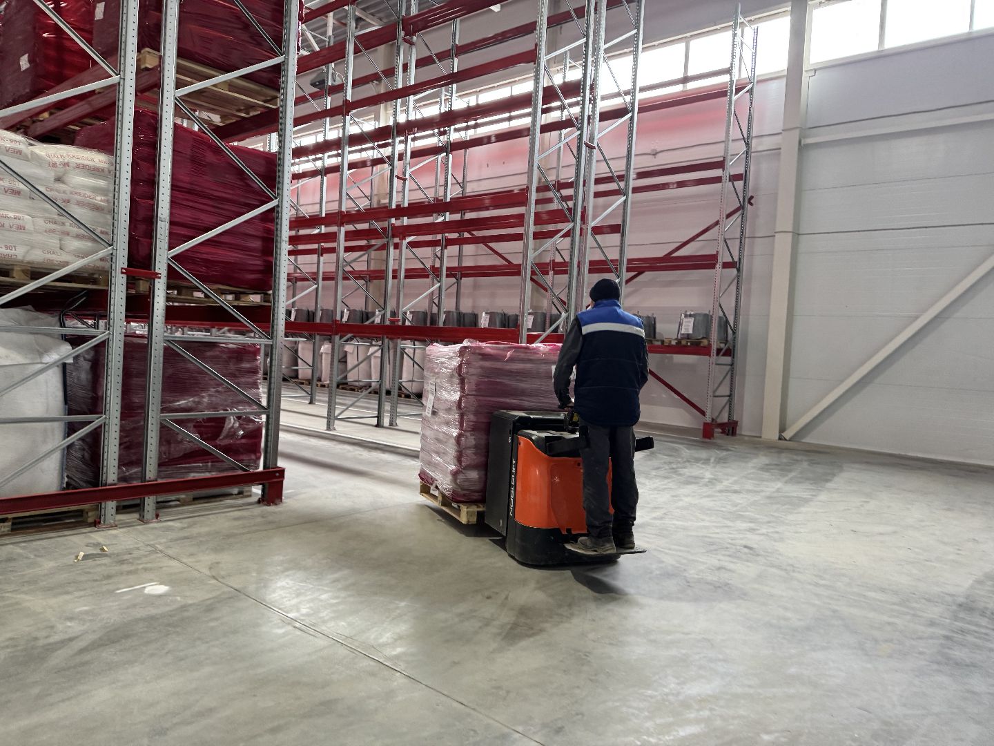 склад, новый склад, бизнес, расширение производства,