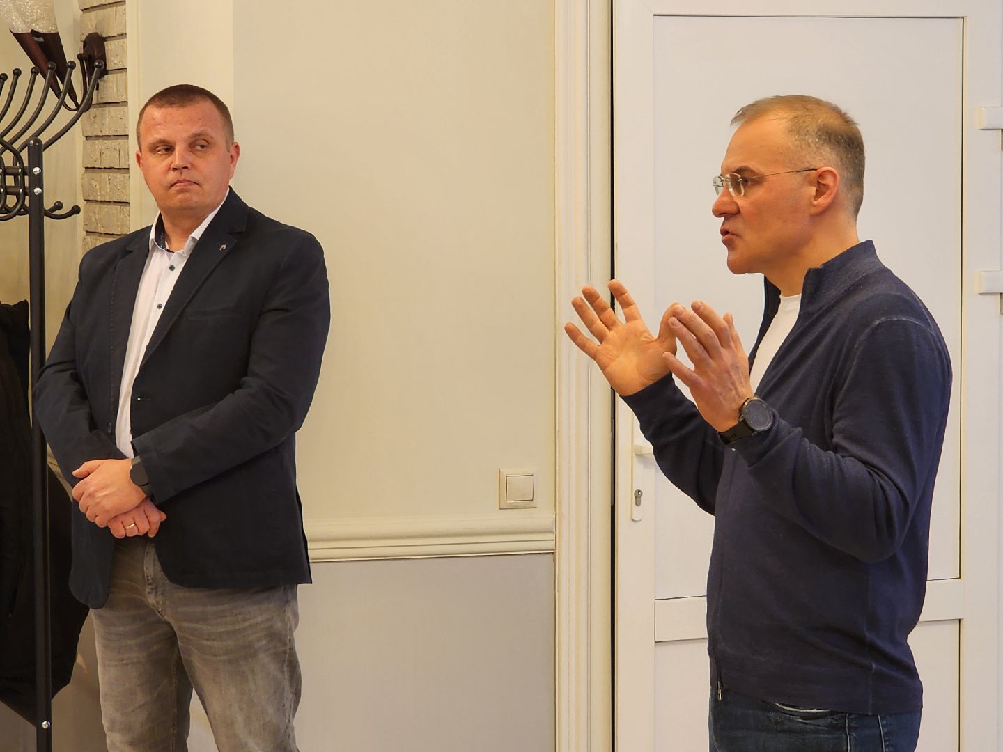 Чехов, деревня Люторецкое, завод Электрощит, депутат Госдумы РФ, Александр Коган, встреча с сотрудниками предприятия, отчет за 2024 год, результаты, достижения, Единая Россия,