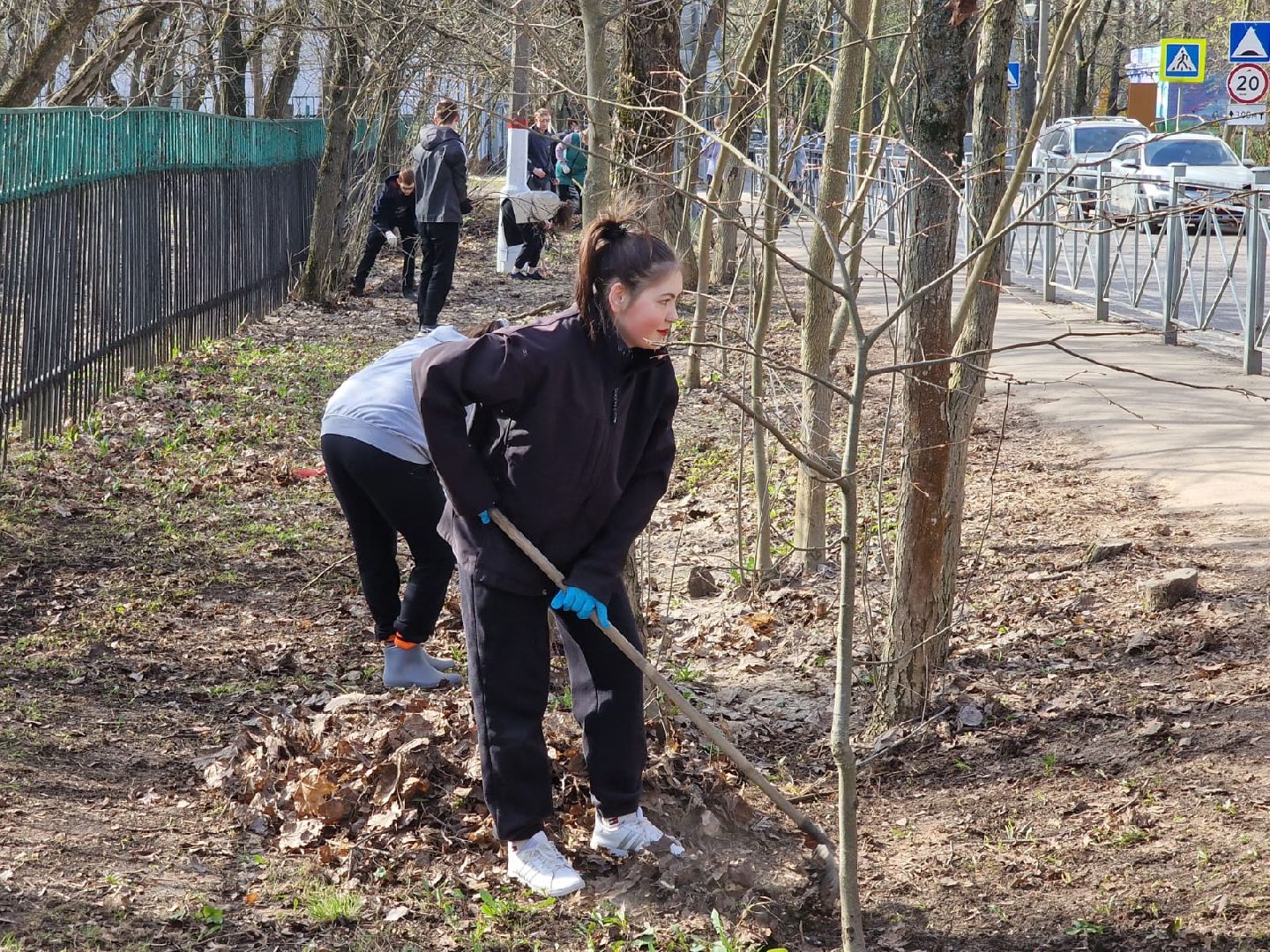 Химки, 23 гимназия, школа, субботник, уборка, благоустройство