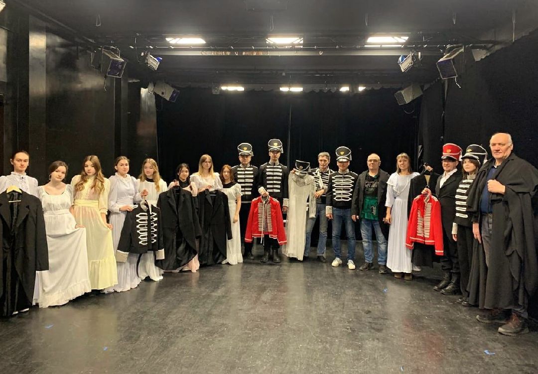 Коломна, общество