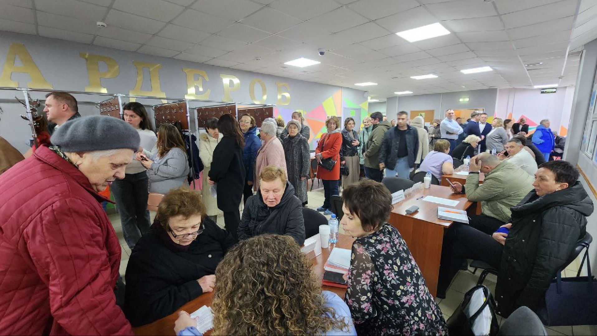 Дмитров, Деденево, Выездная администрация,