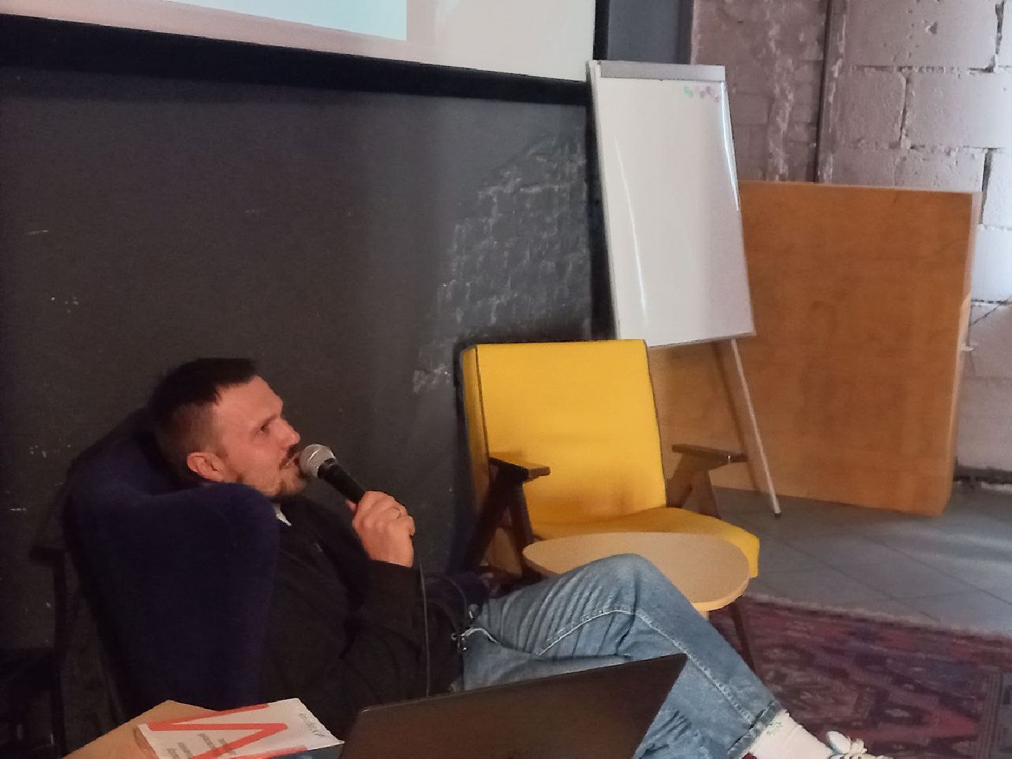 сергиев посад, трикотажка, книги, издательство ad marginem, книжный маркет, михаил семенов,