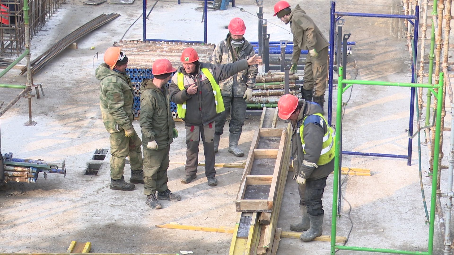 реутов, строительство, стадион старт, академия чанова и акинфеева, вратари, футбол, трибуны, поле,