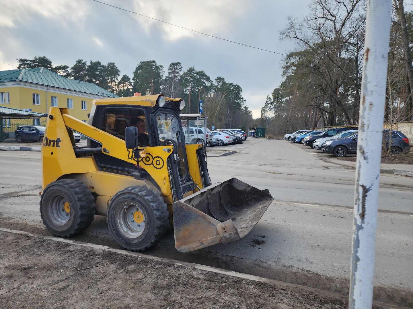 серпухов, подмосковье, уборка улиц,