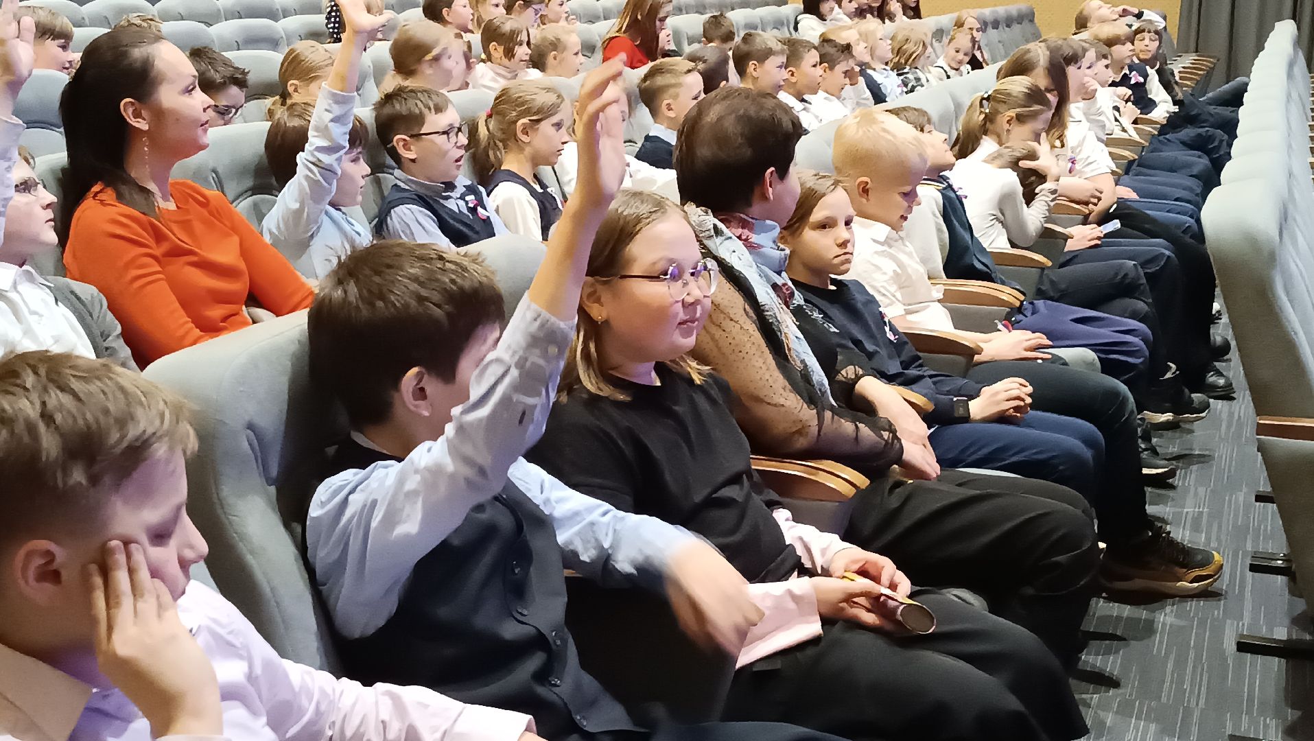 Воссоединение Крыма, разговоры о важном, школьники, щёлково,