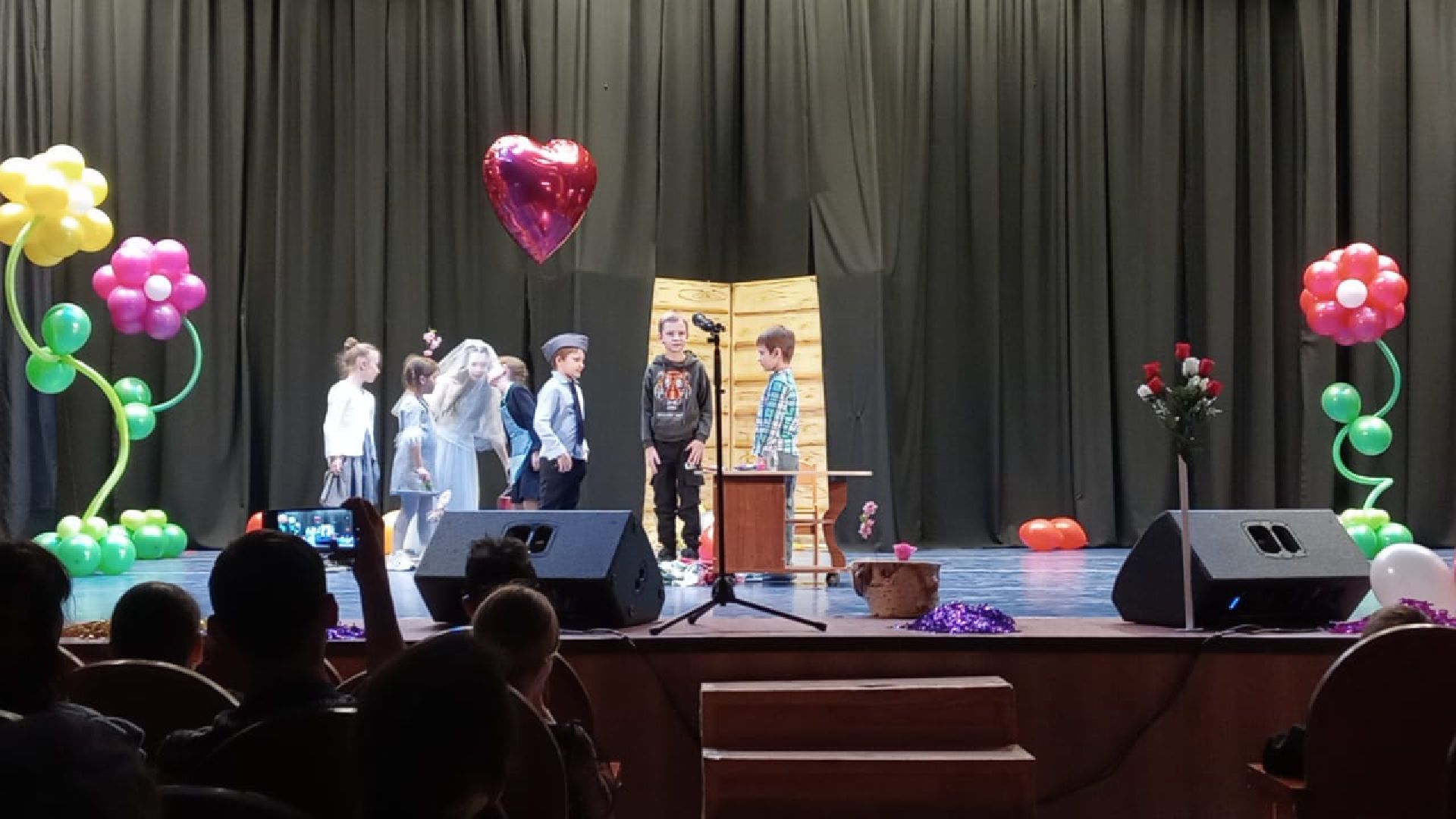 пушкинский округ, спектакль, дети и родители, театральная постановка, режиссеры,юные зрители, артисты,