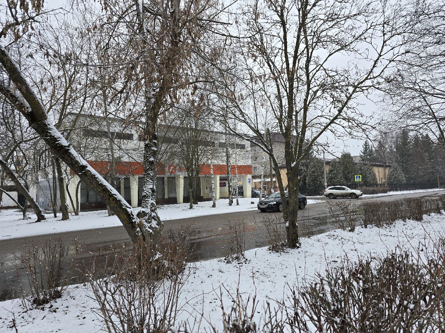 Коломна, выездная администрация, тротуар,