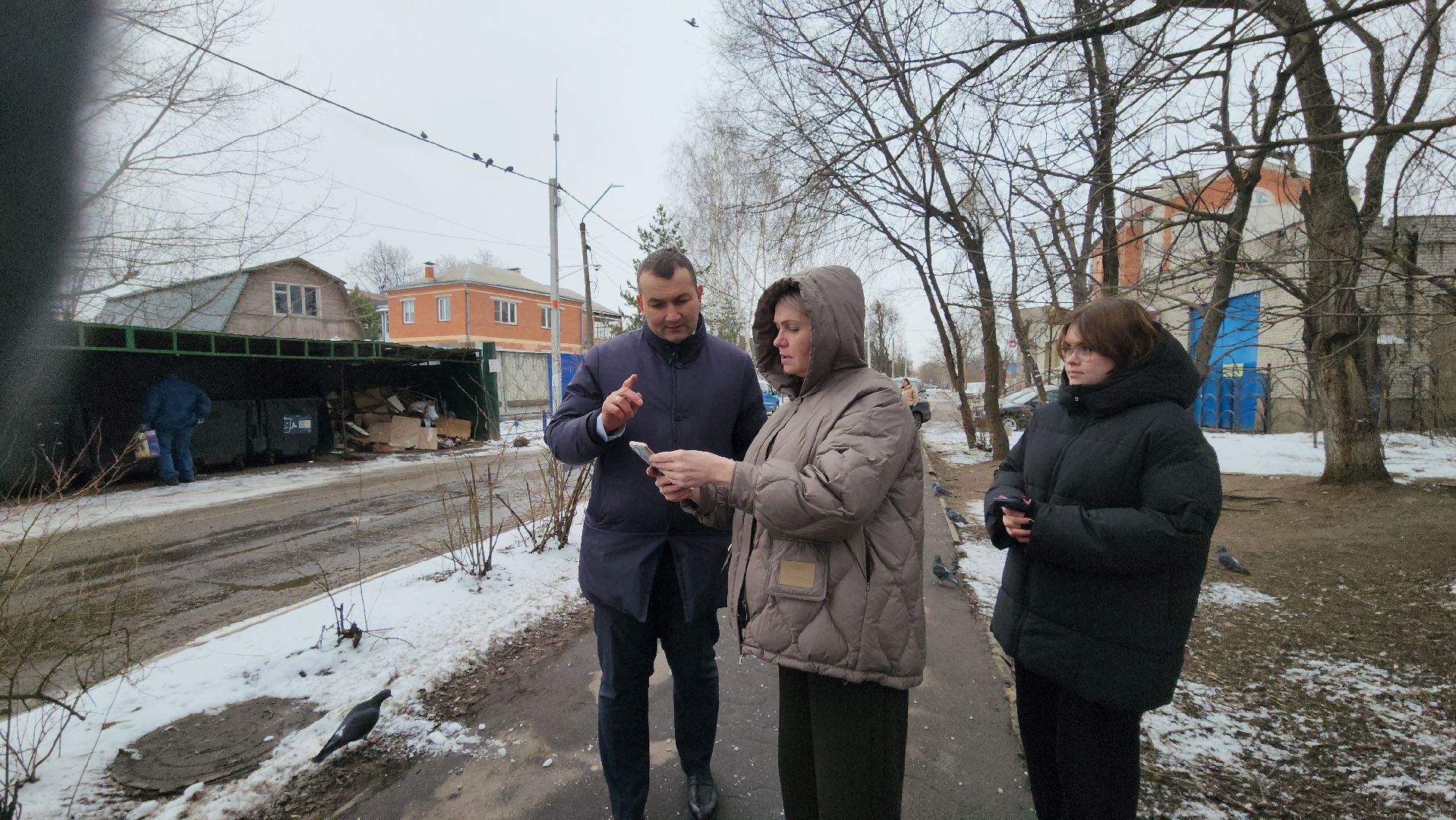 Люберцы, глава администрации городского округа Владимир Волков, выездная администиация, контейнерная площадка,лежачий полицейский,
