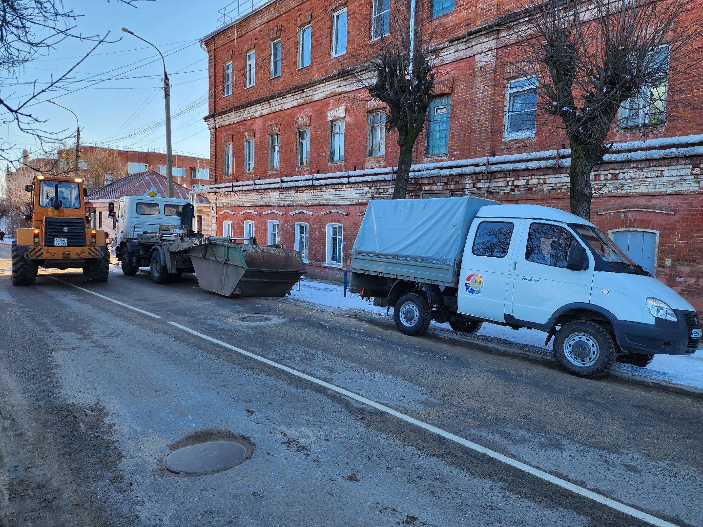 серпухов, улица кожевенная, комбинат благоустройства, месячник благоустройства, вертикалки,