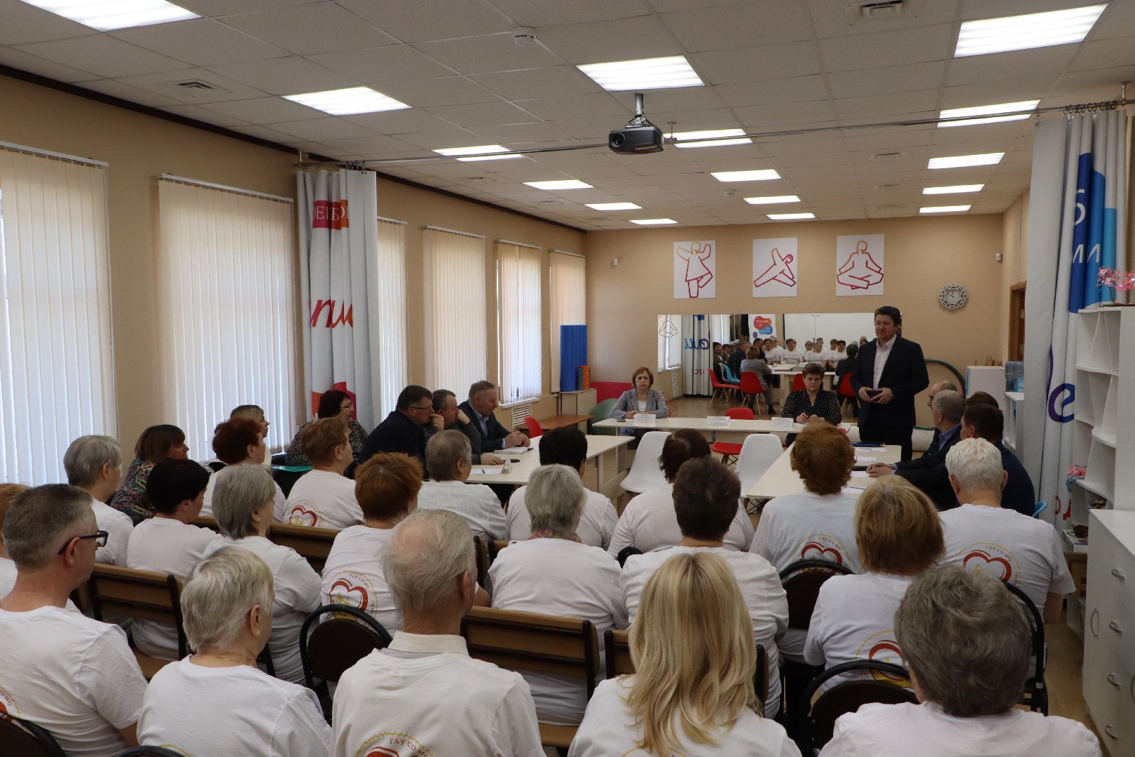 активное долголетие, серебряные пруды, выездная администрация, помещение для поделок,