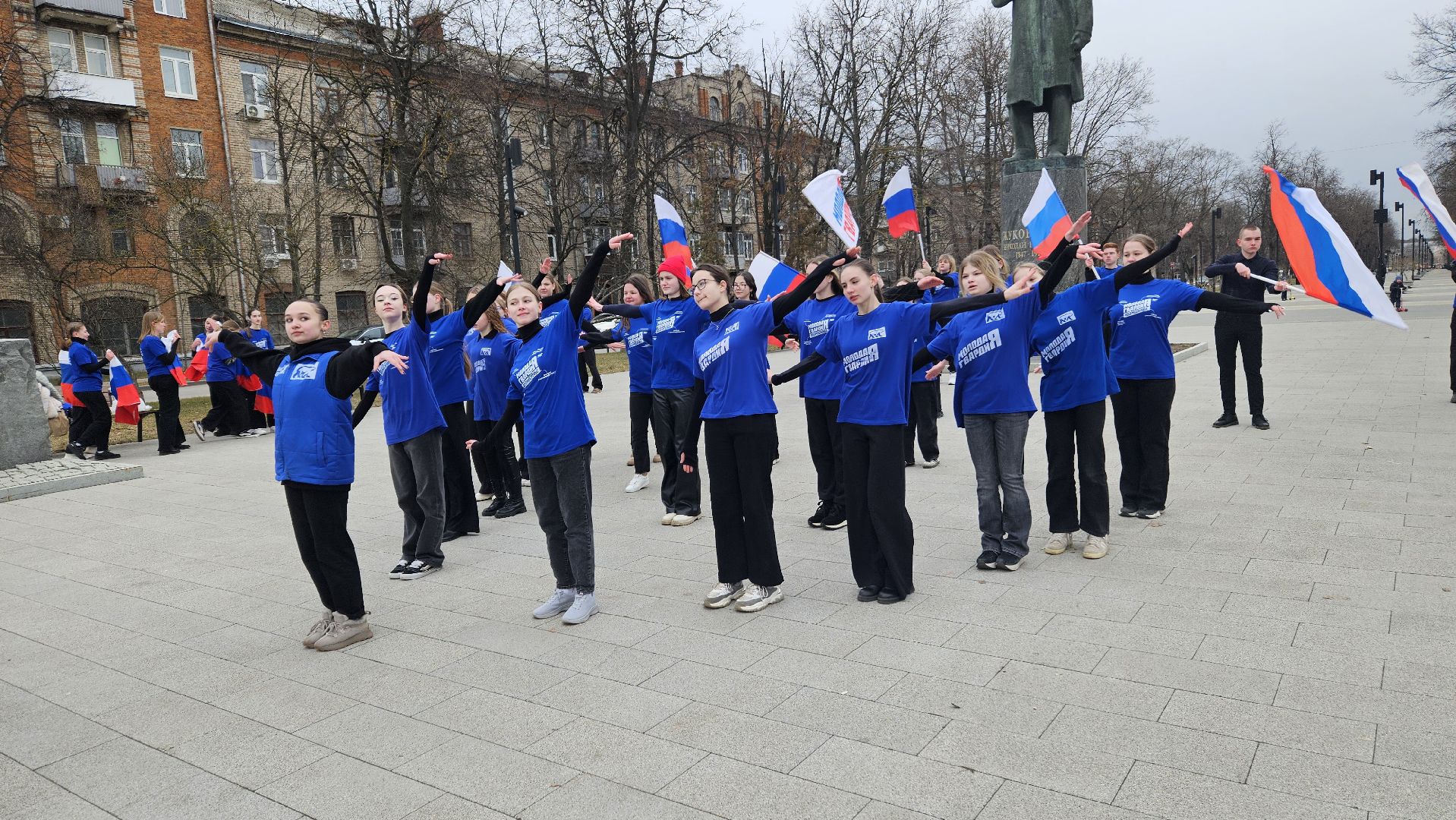 флешмоб, крым, жуковский,