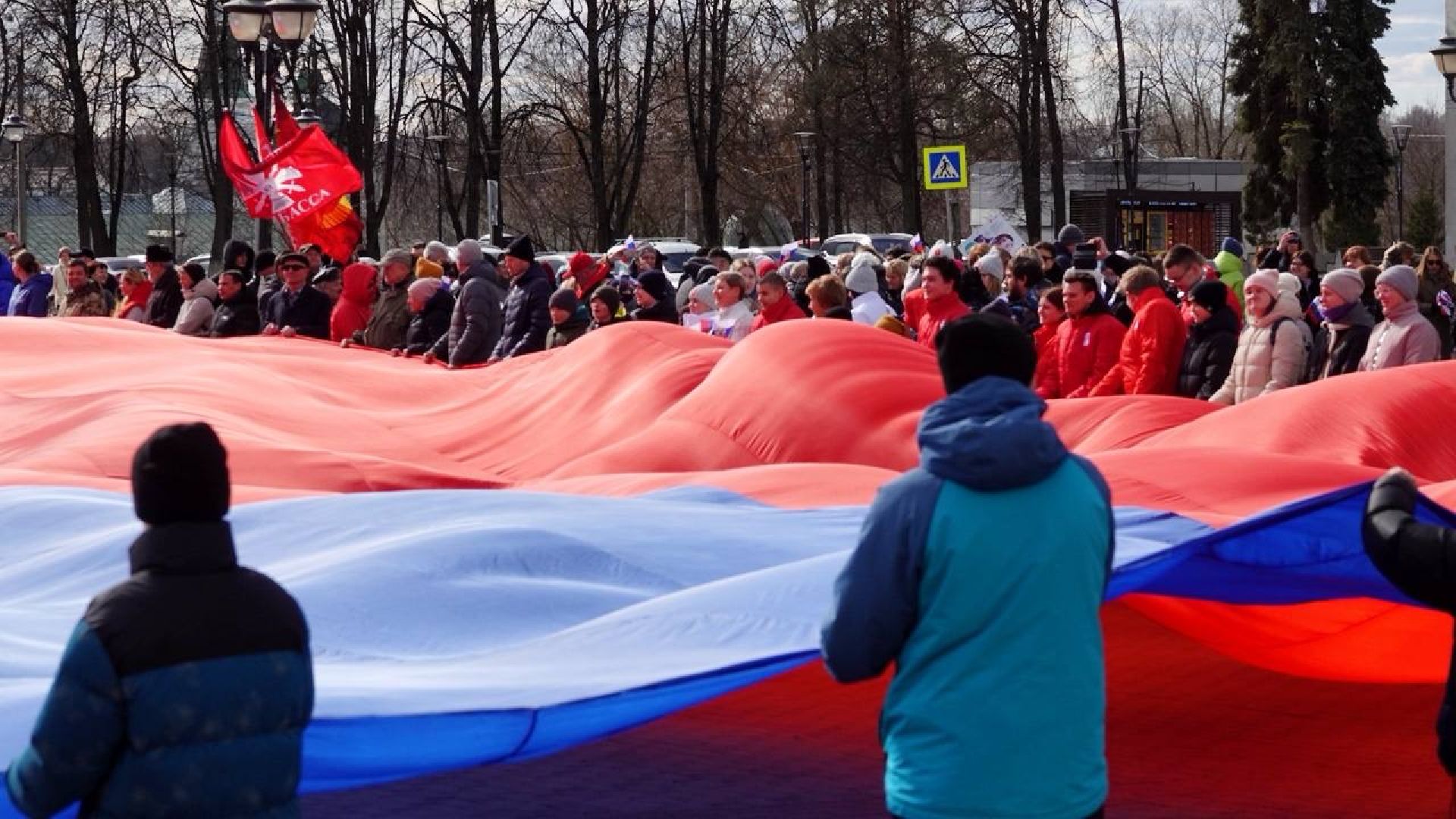 крымская весна, сергиев посад, флешмоб, патриотизм, сергиево-посадский городской округ, триколор,