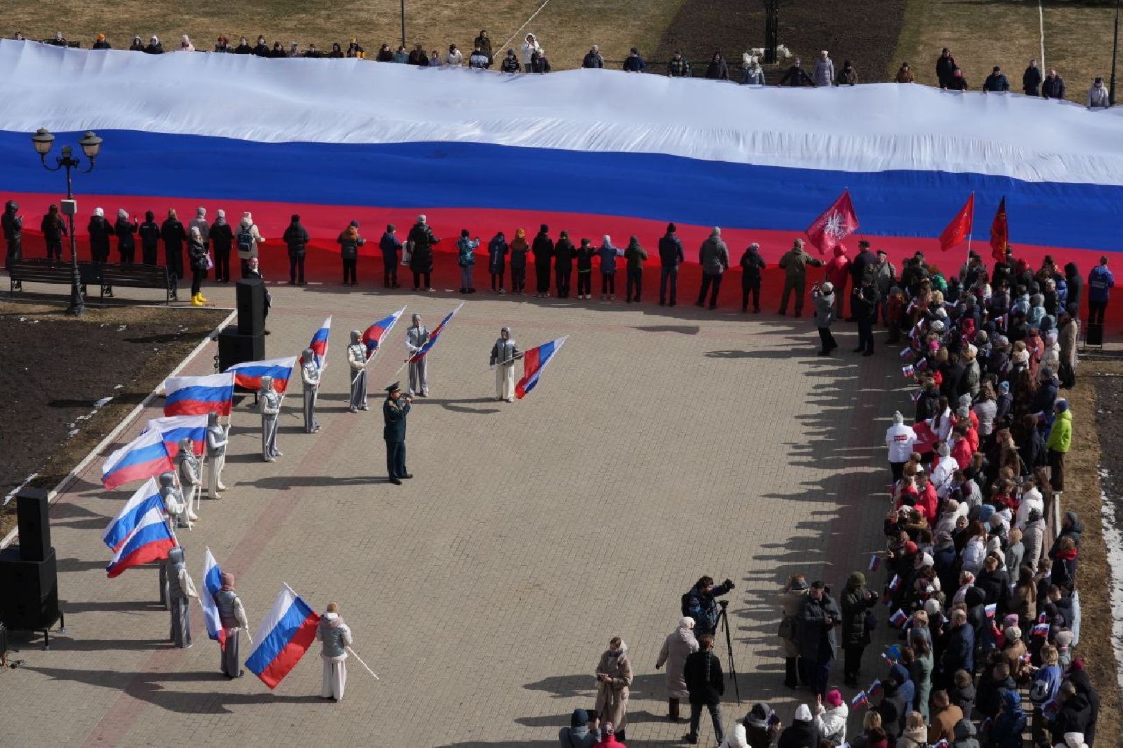 крымская весна, сергиев посад, флешмоб, патриотизм, сергиево-посадский городской округ, триколор,