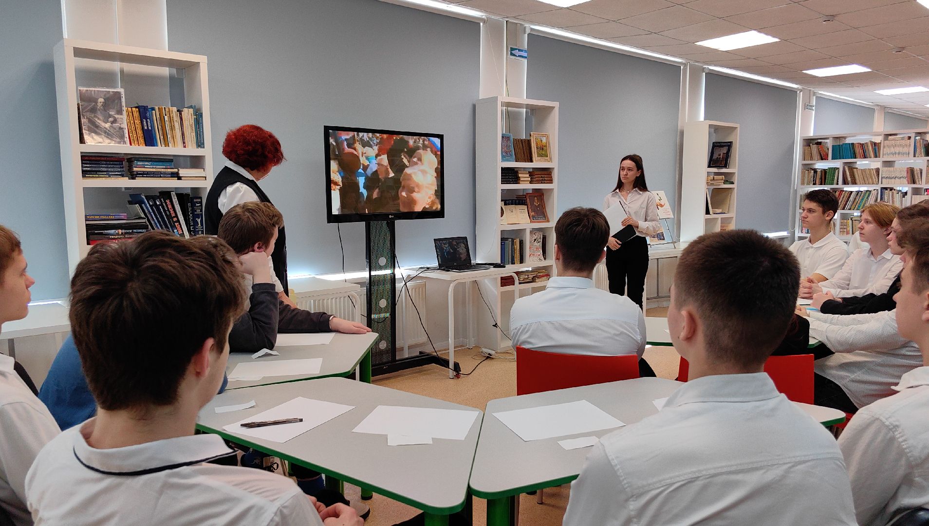 круглый стол, крым и россия, воссоединение, школа, учащиеся, история,