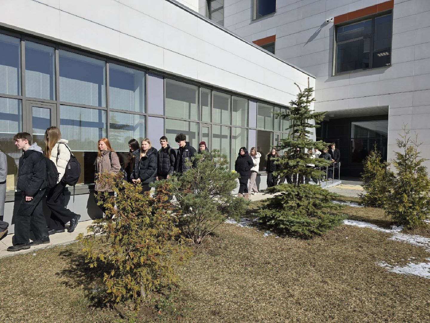 можайск, можайский муниципальный округ, подмосковье, мчс, учения, единый день тренировок, школьники, эвакуация, пожар, спасение ребенка,