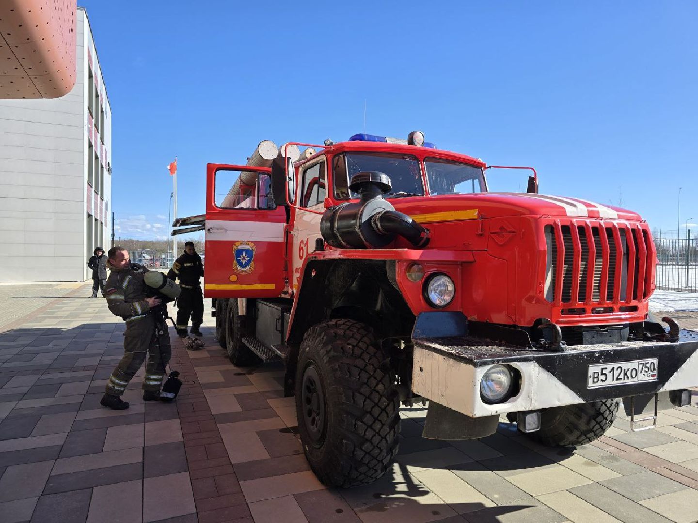 можайск, можайский муниципальный округ, подмосковье, мчс, учения, единый день тренировок, школьники, эвакуация, пожар, спасение ребенка,