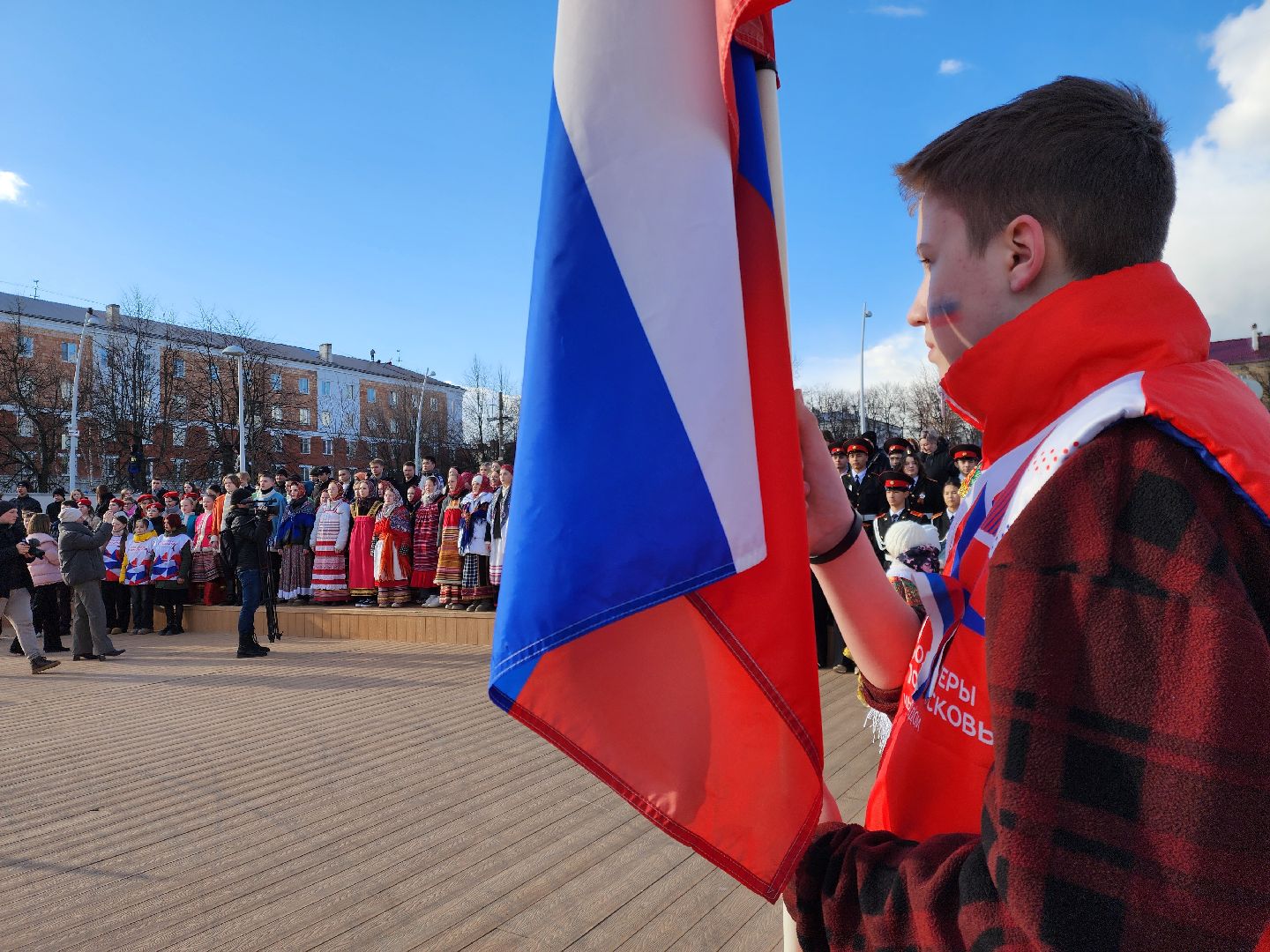 Электросталь, общество, жители, флешмоб, крым,