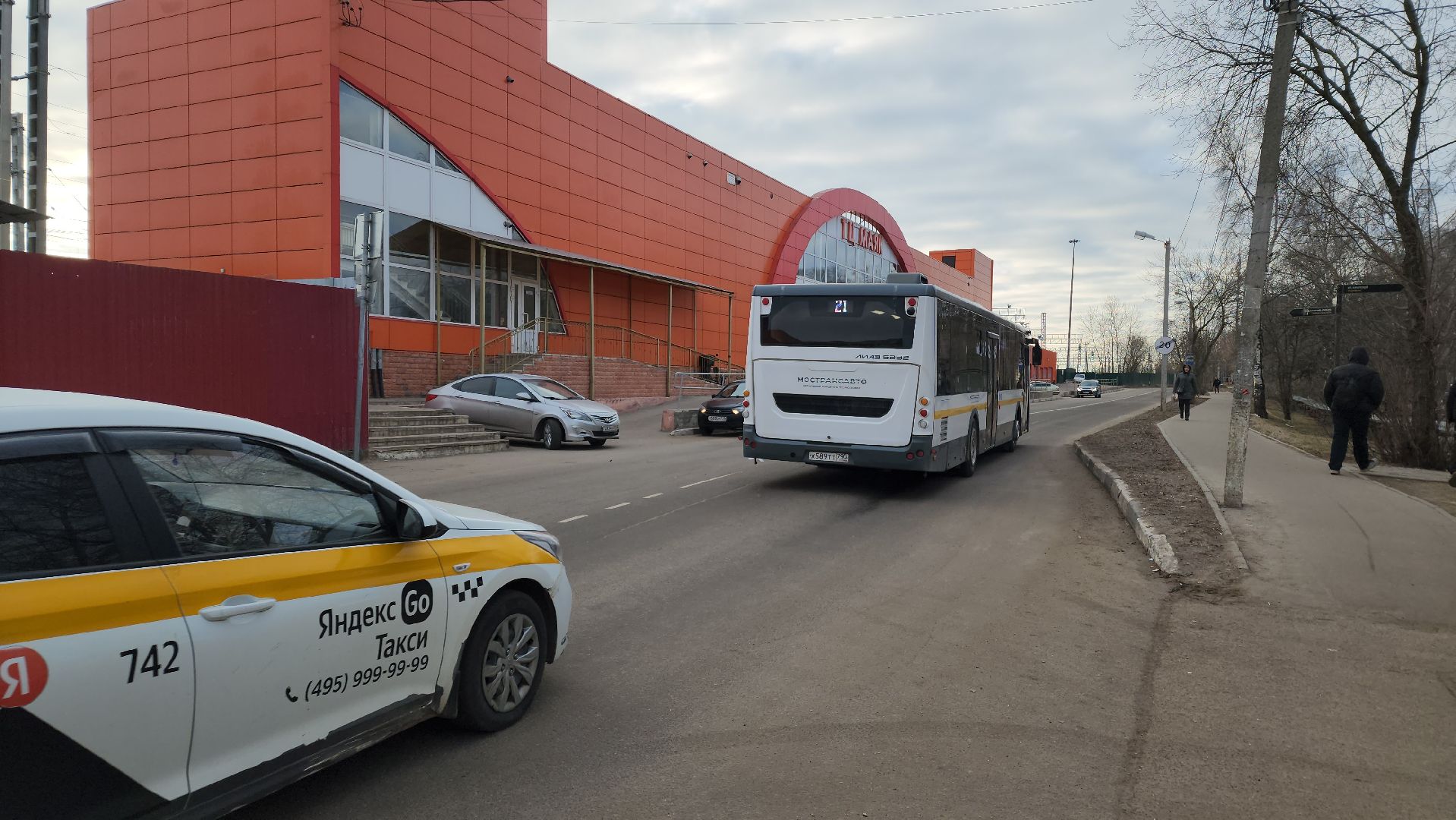 Автобусы, Лобня, Маршрут 21,