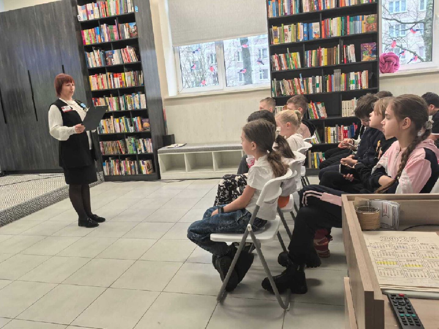 Чехов, улица Лопасненская 10, центральная библиотека, детский зал, красный уголок, мероприятия, мастер-классы, лекции, семинары, творческие вечера, викторины, игры, просмотры фильмов, модельная библиотека,